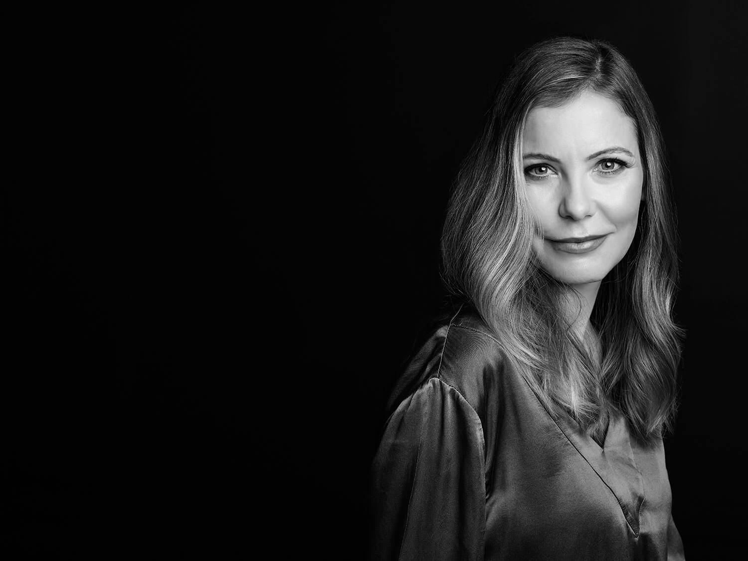 Derinda_Brown_113858B&W.jpg