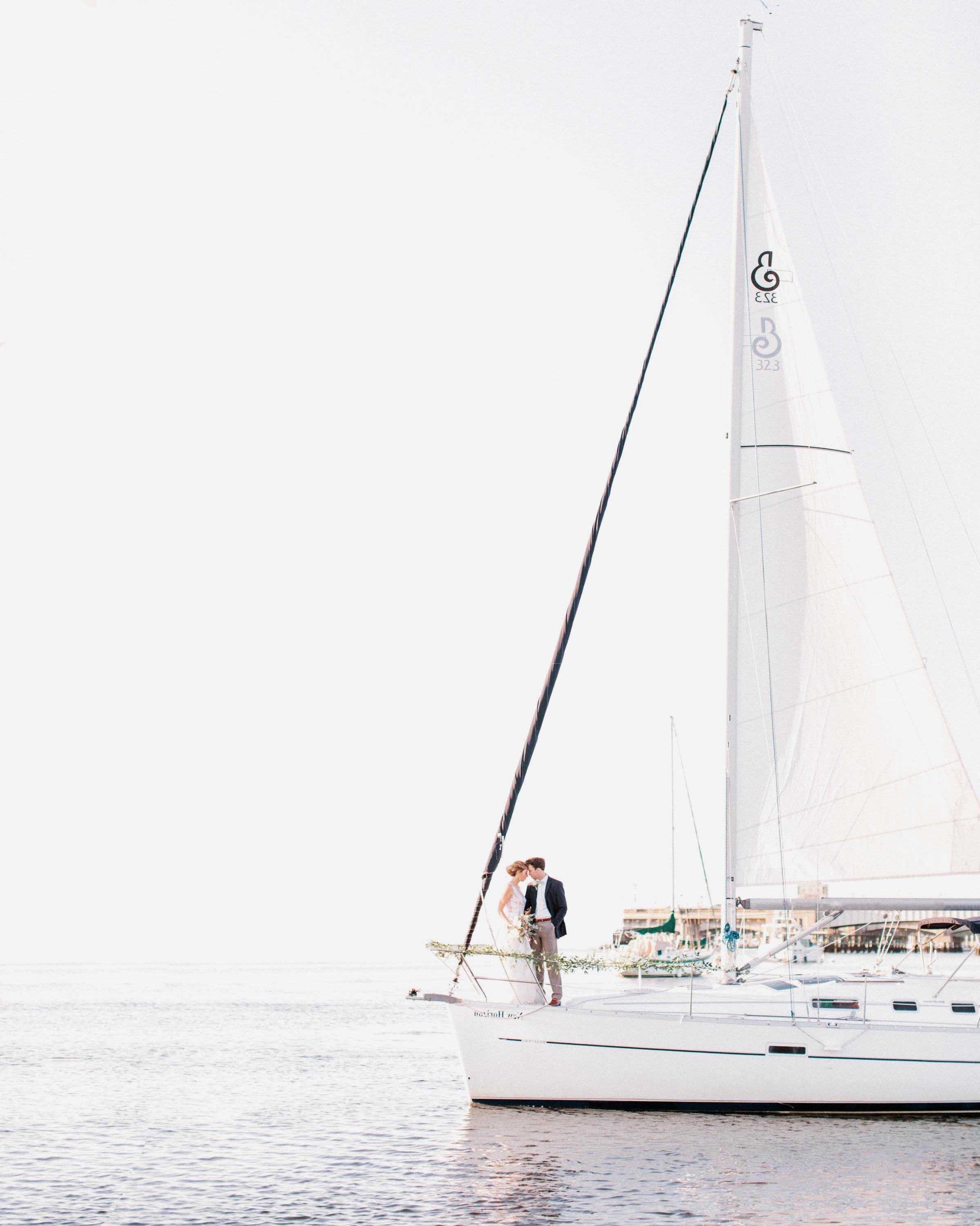 sail+boat+elopement-2.jpg