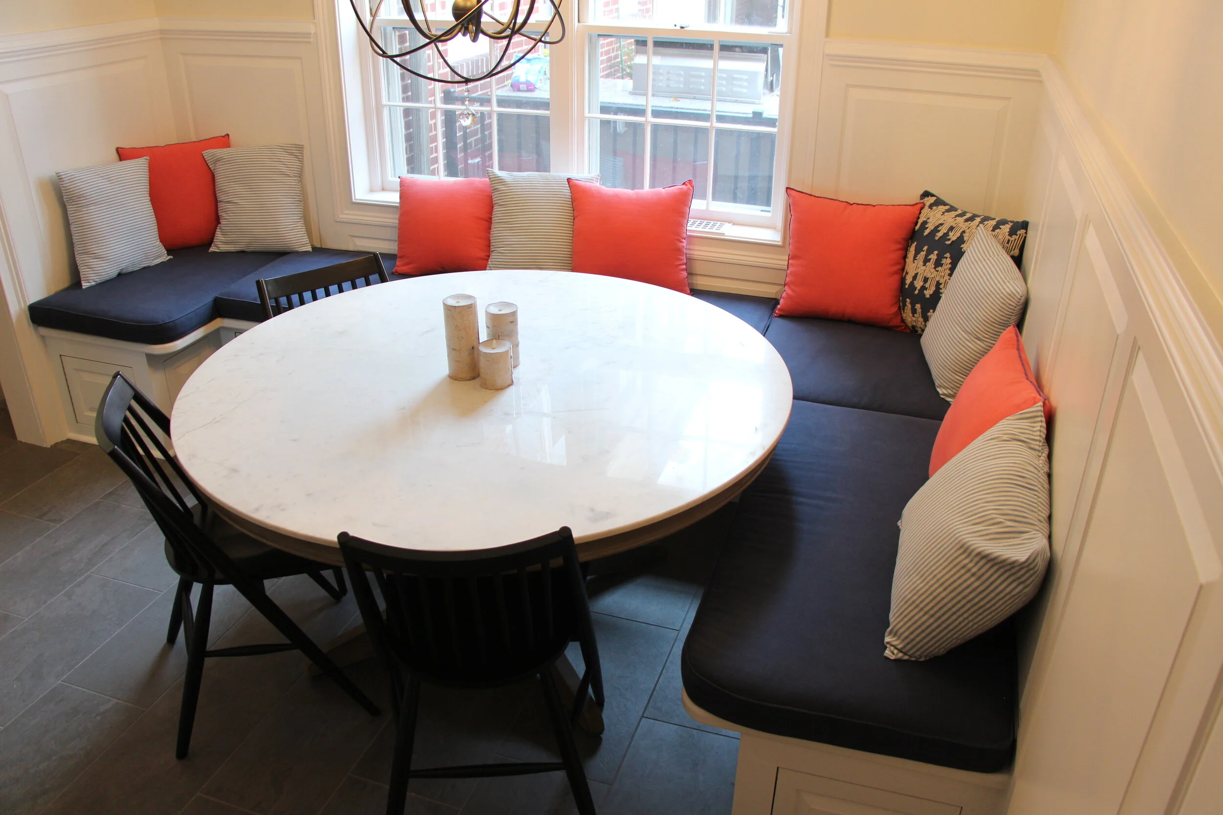 banquette above Coen.JPG