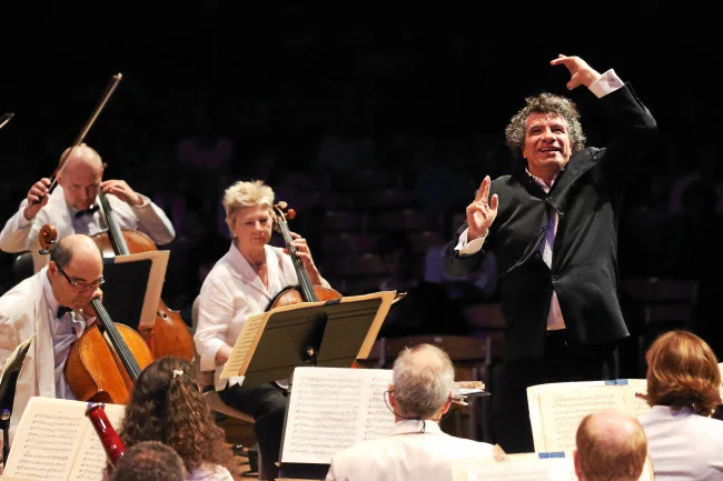 BSO: Into the harmony machine