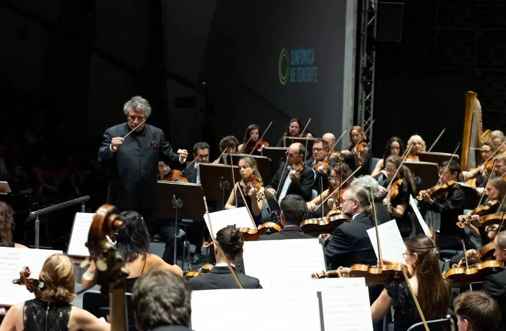 Bachtrack Review: Variado y exitoso programa con Giancarlo Guerrero y la Sinfónica de Tenerife