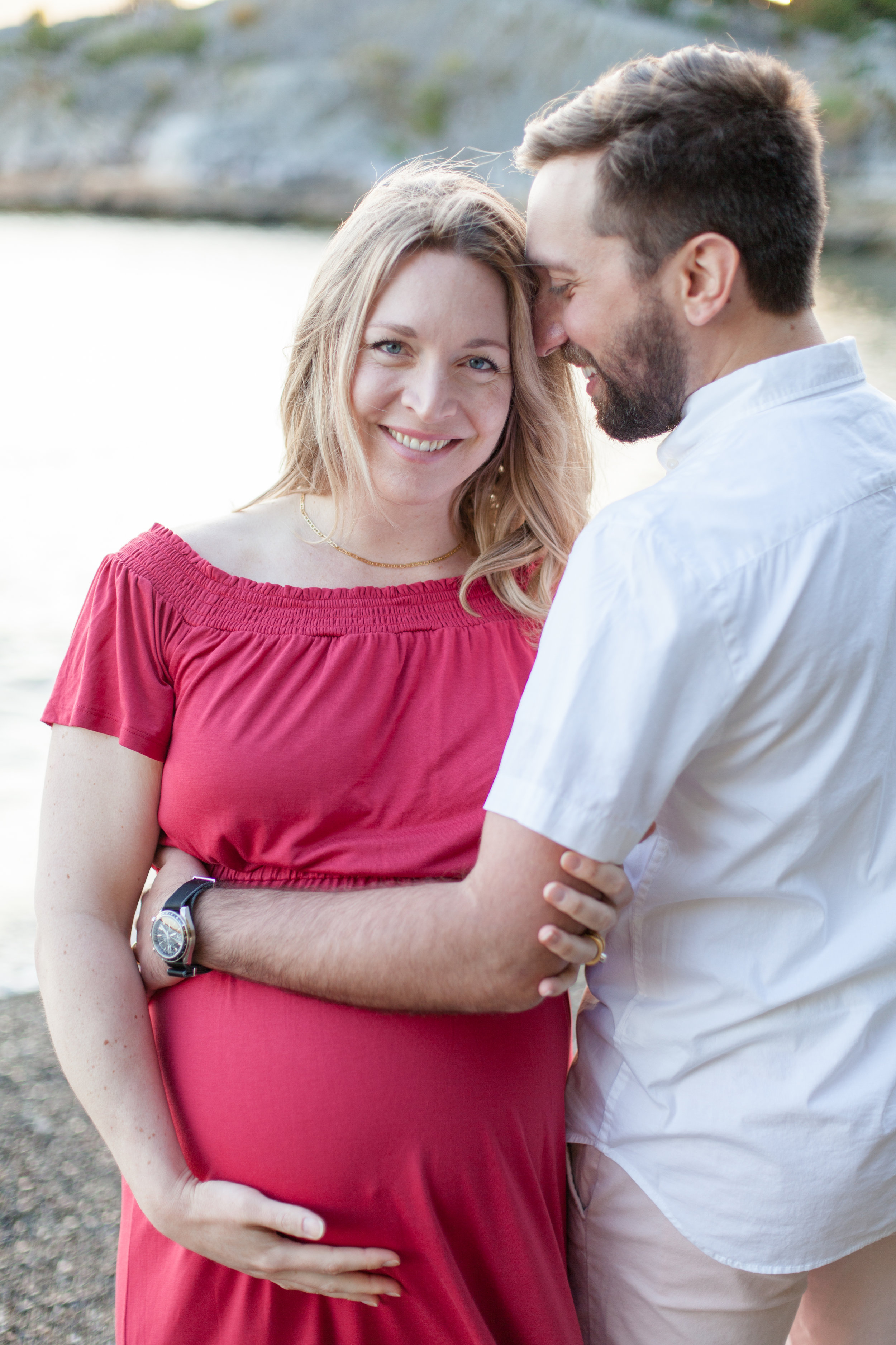 Whytecliff Park Maternity Photos-7.jpg