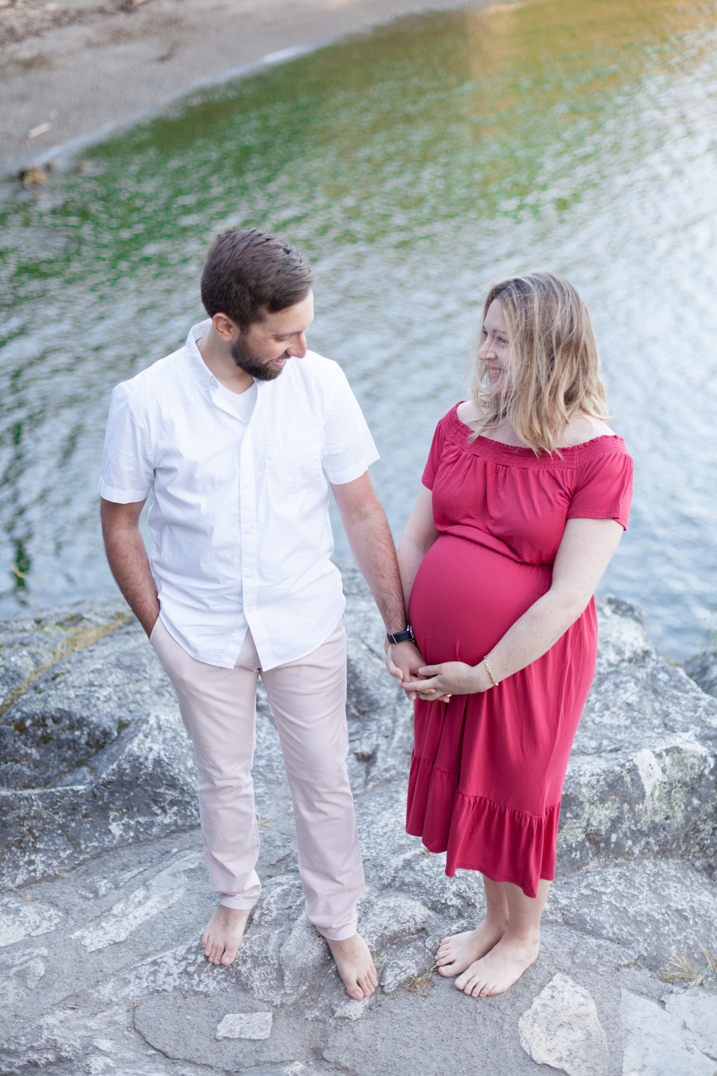 Whytecliff Park Maternity Photos-15.jpg