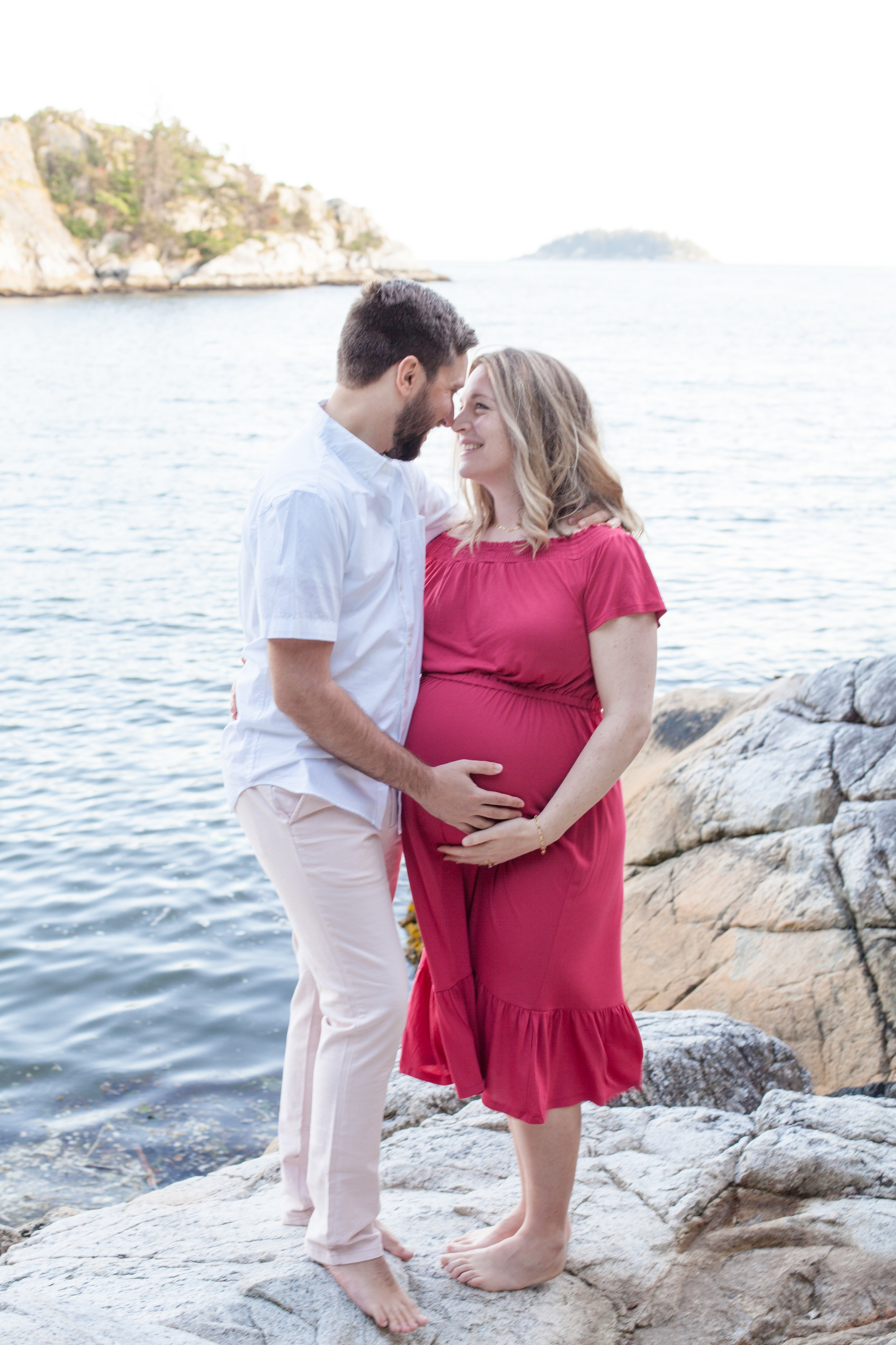 Whytecliff Park Maternity Photos-23.jpg