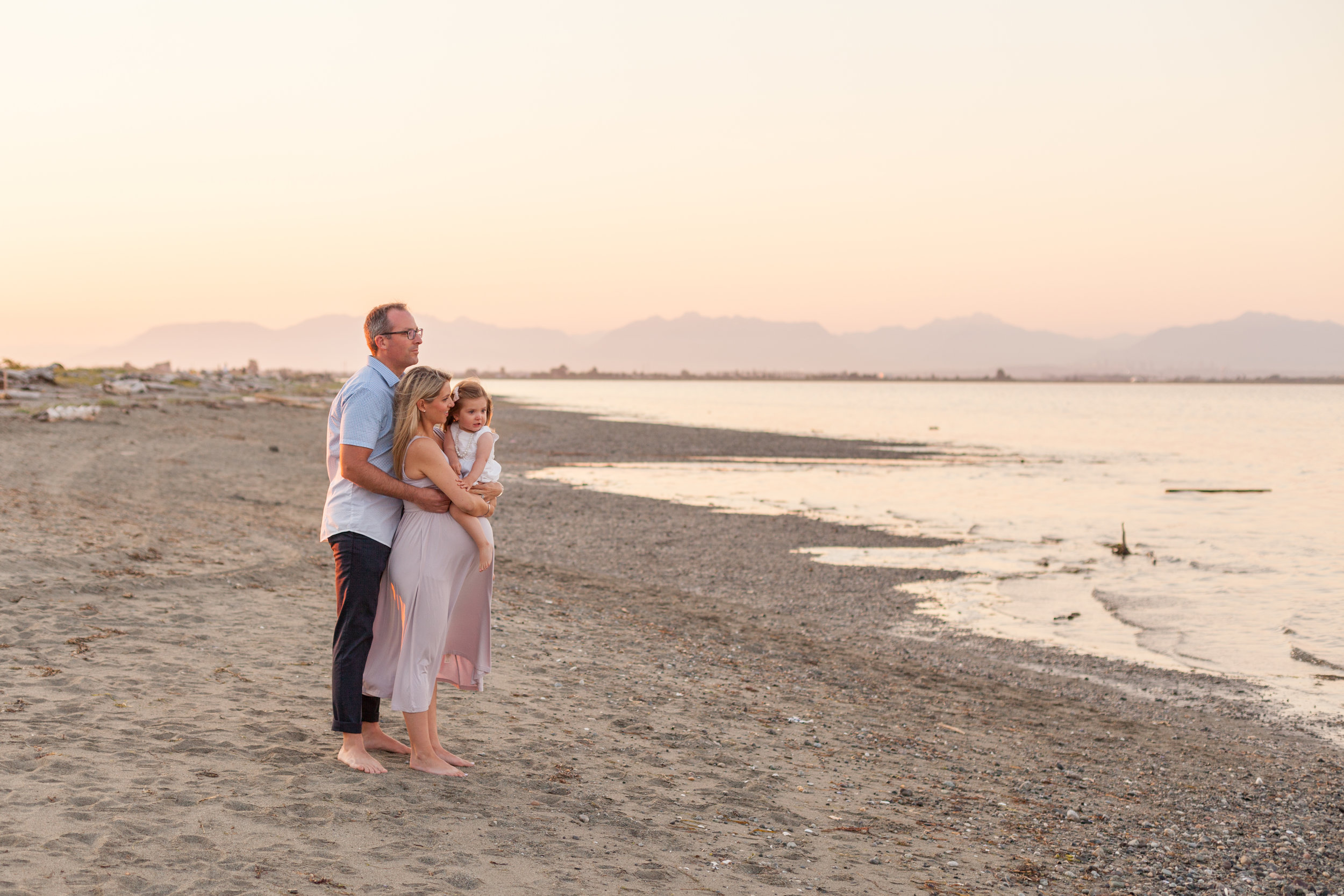 Centennial Beach Maternity Photos-10.jpg