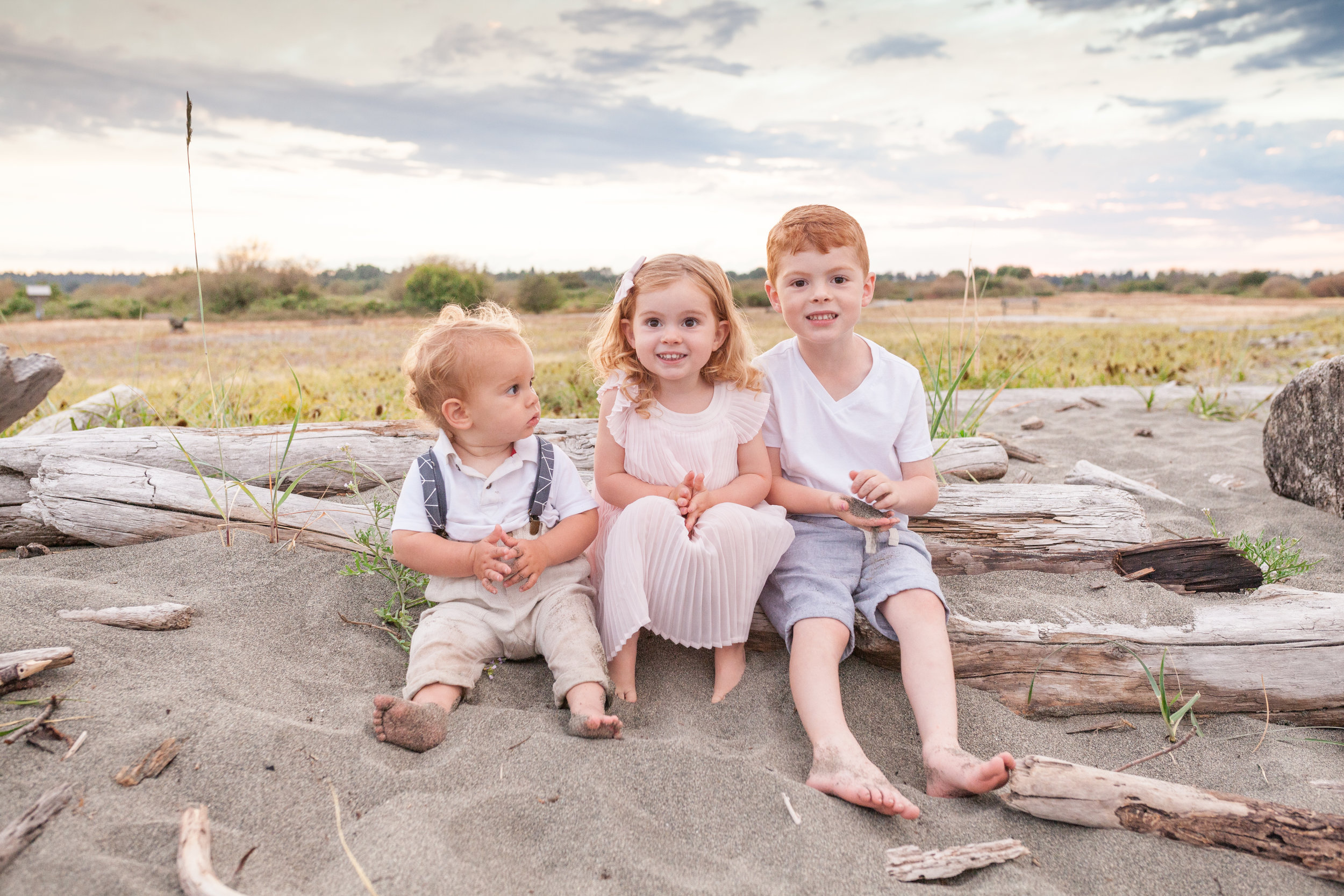 Centennial Beach Family Photos-2.jpg