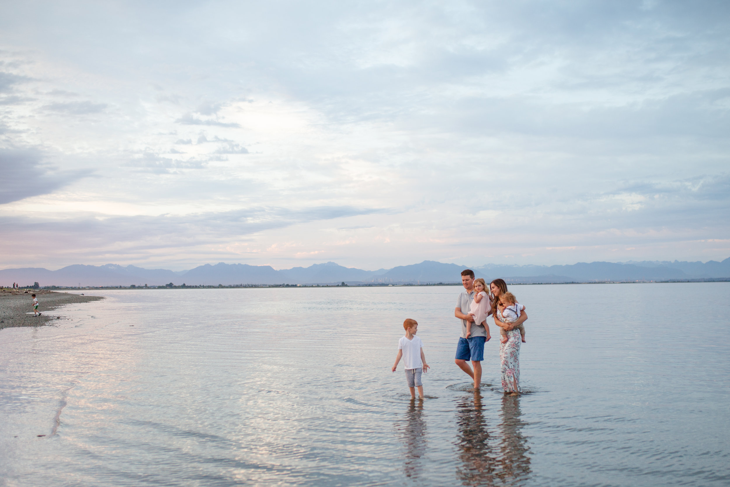 Centennial Beach Family Photos-8.jpg