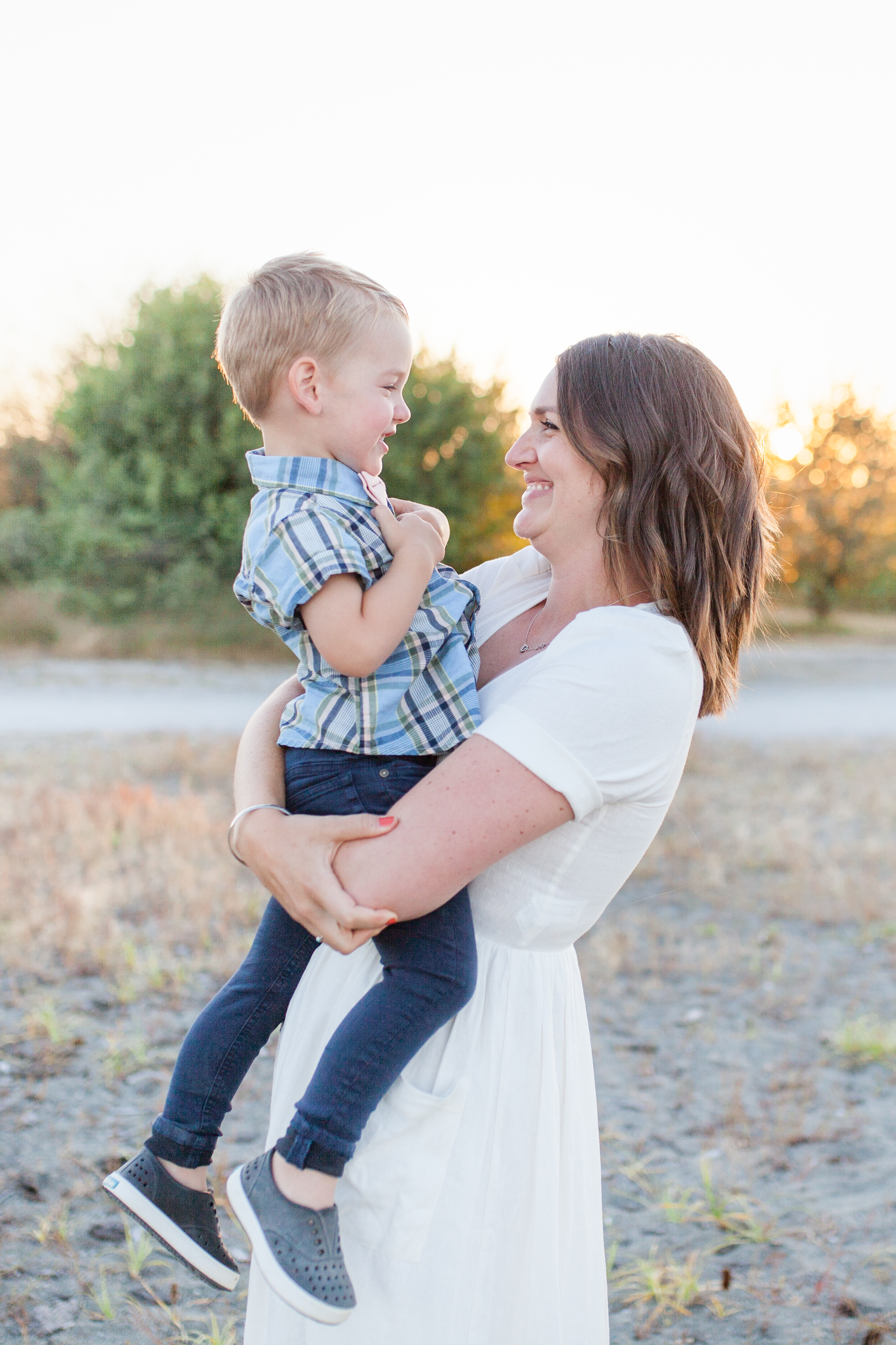 Centennial Beach Family Photos -10.jpg