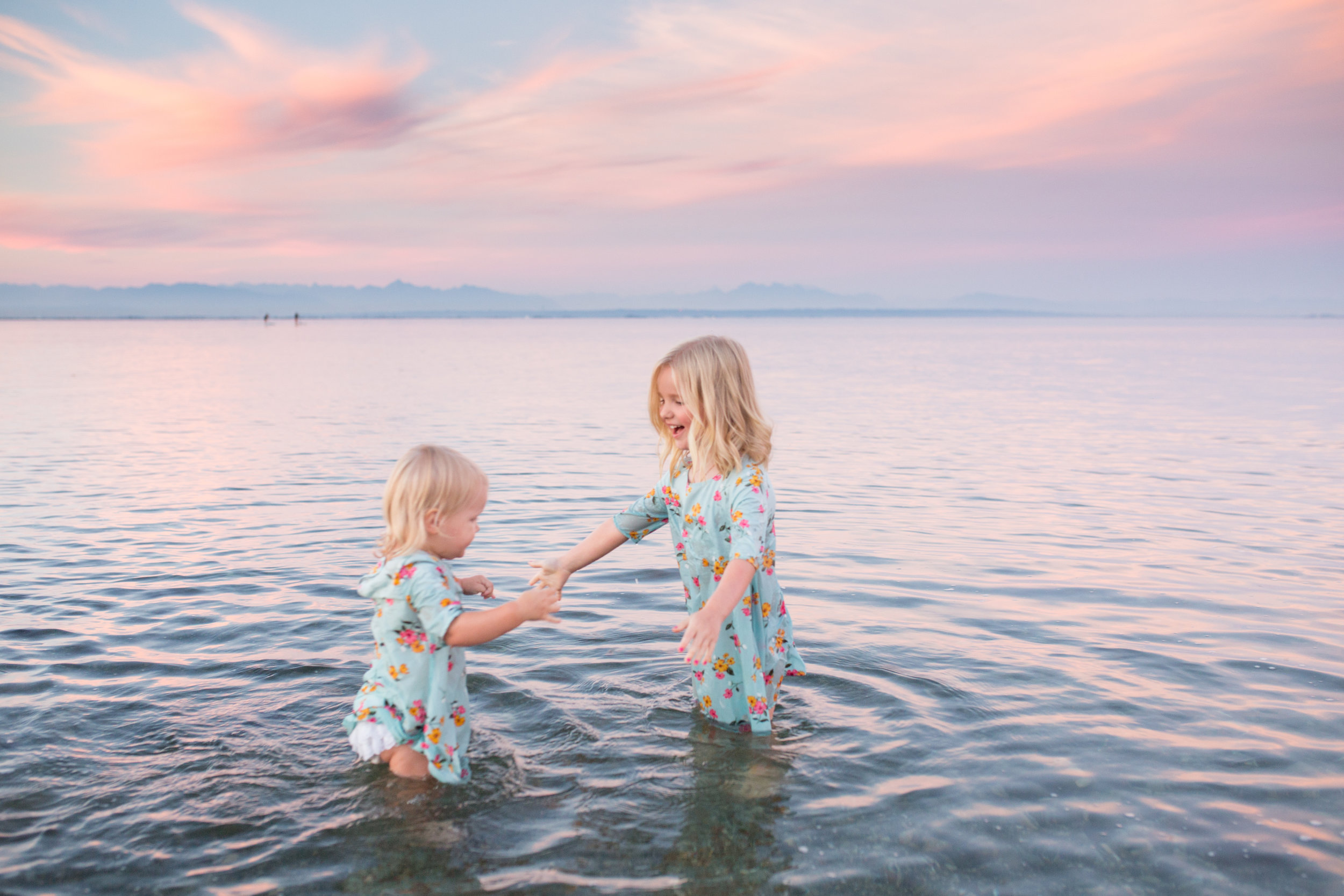 Centennial Beach Family Photos-2.jpg