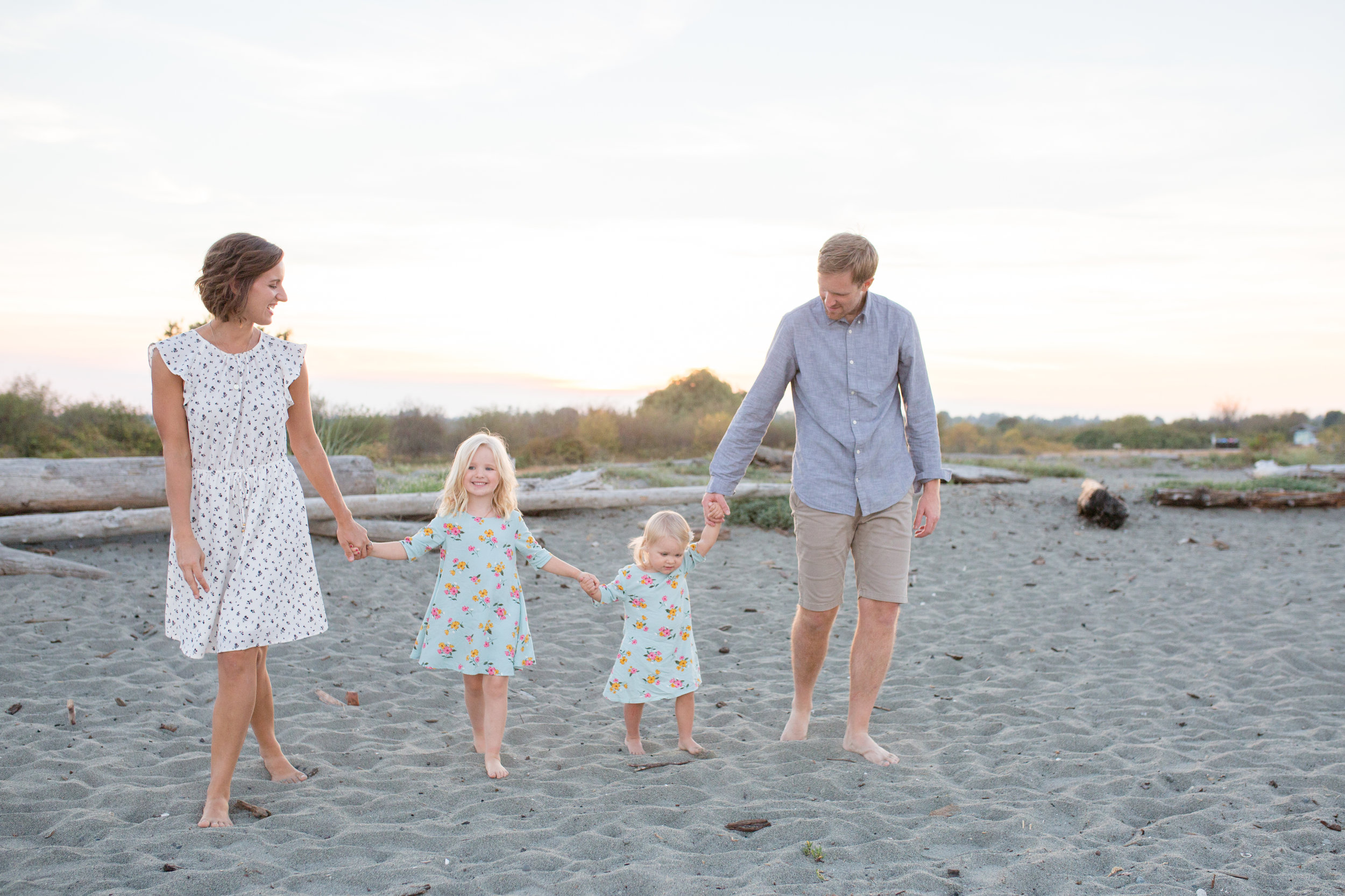 Centennial Beach Family Photos-30.jpg