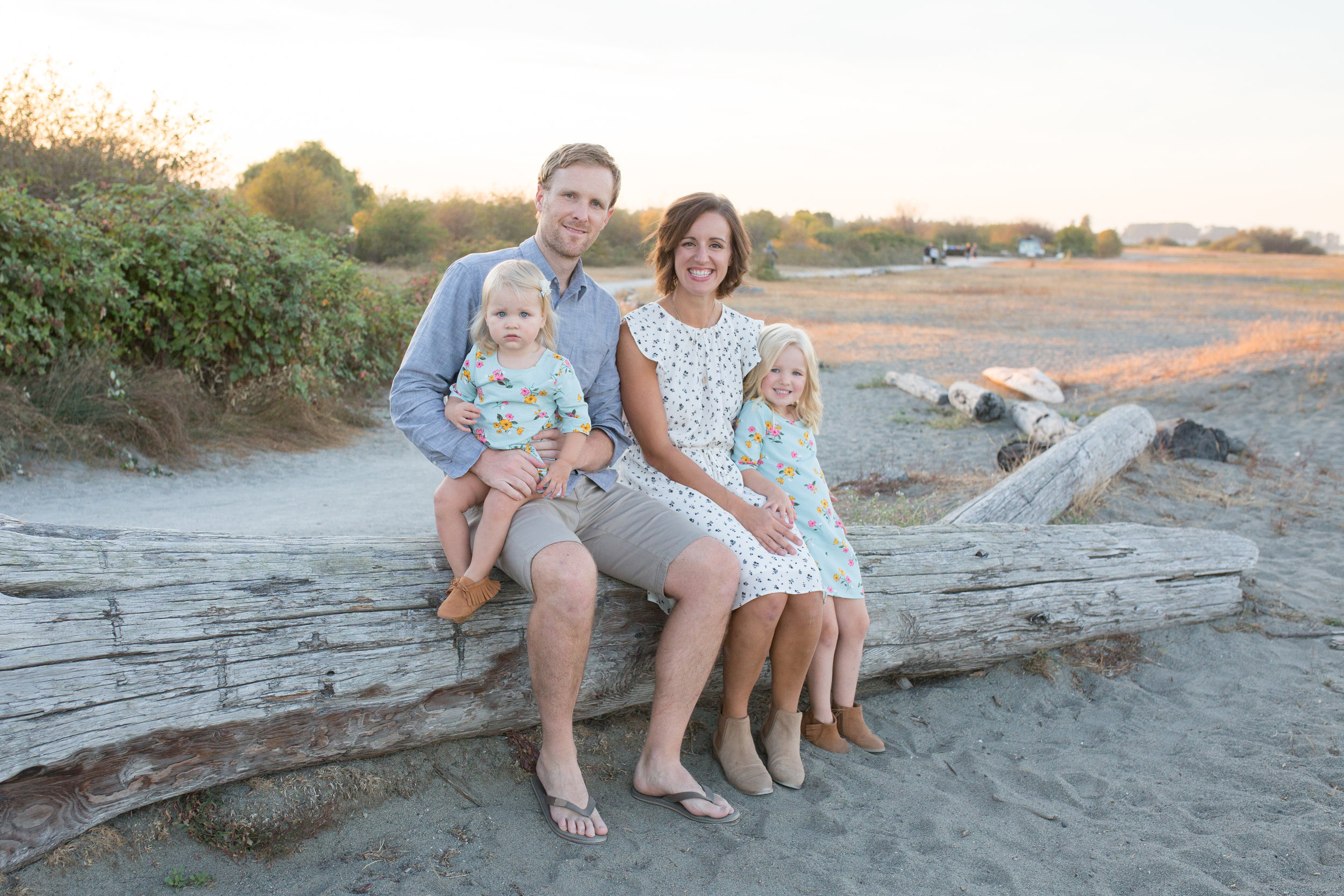 Centennial Beach Family Photos-48.jpg