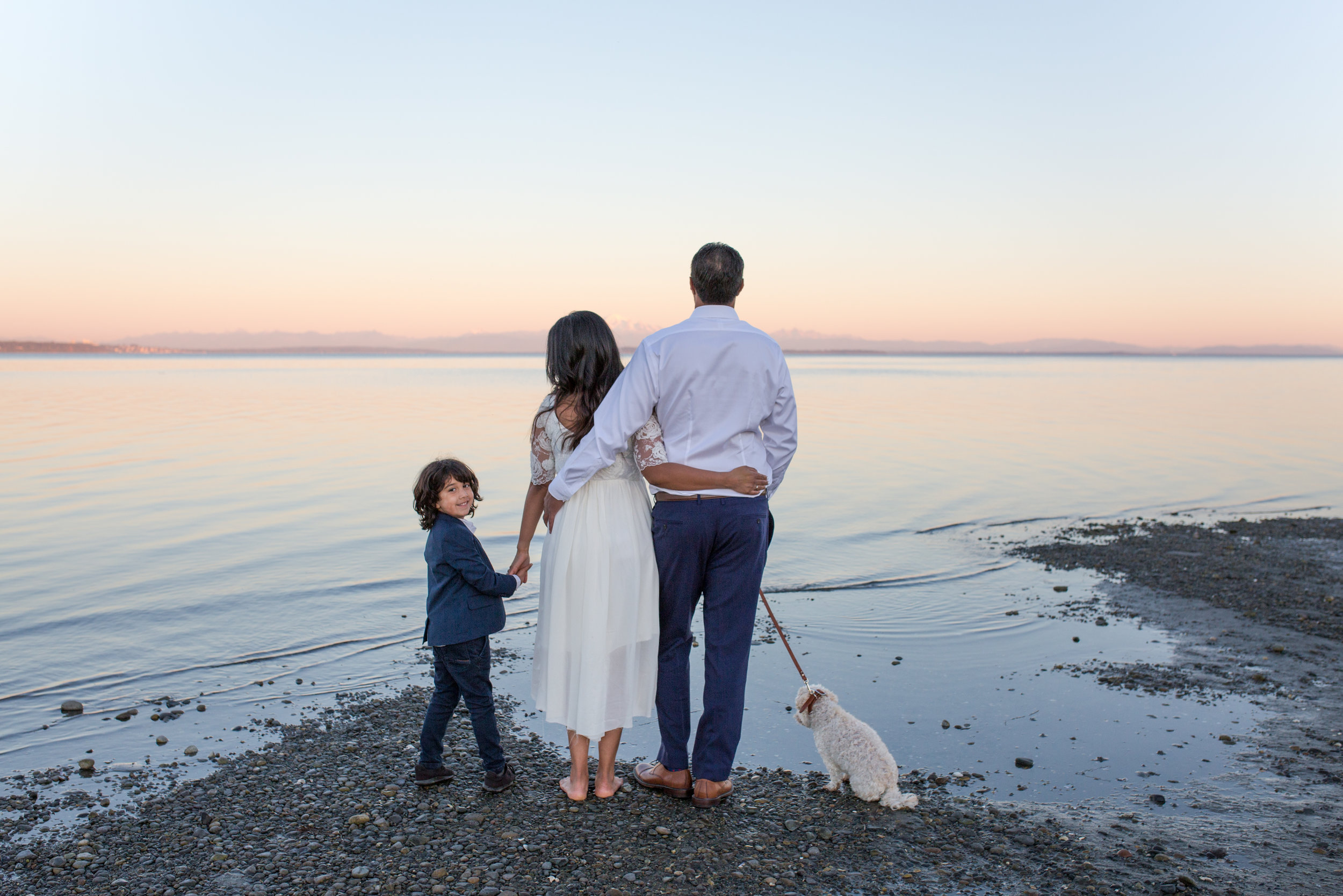 Centennial Beach Family Photos 2018-13.jpg