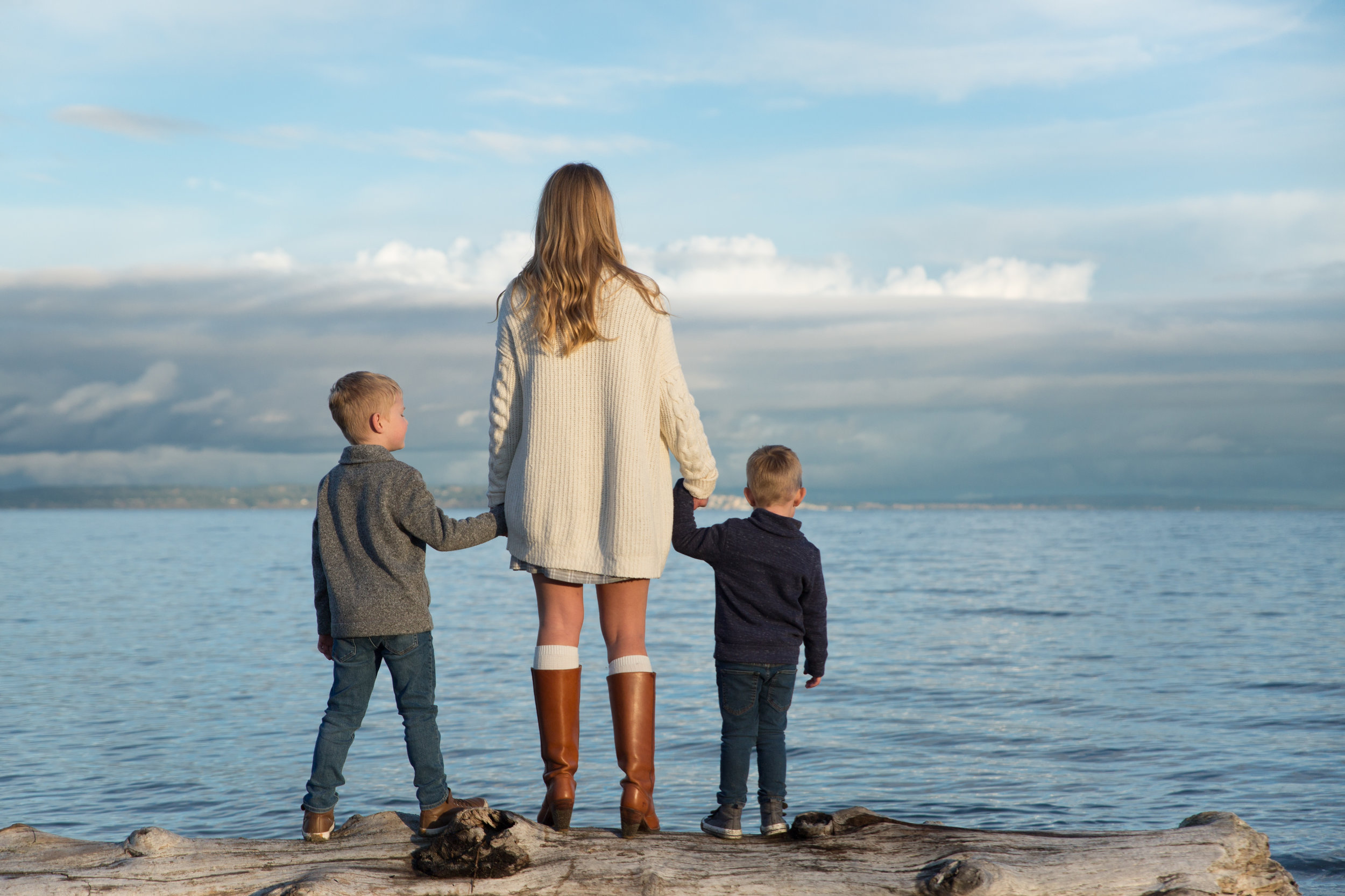 Centennial Beach Family Photos 2018-19.jpg