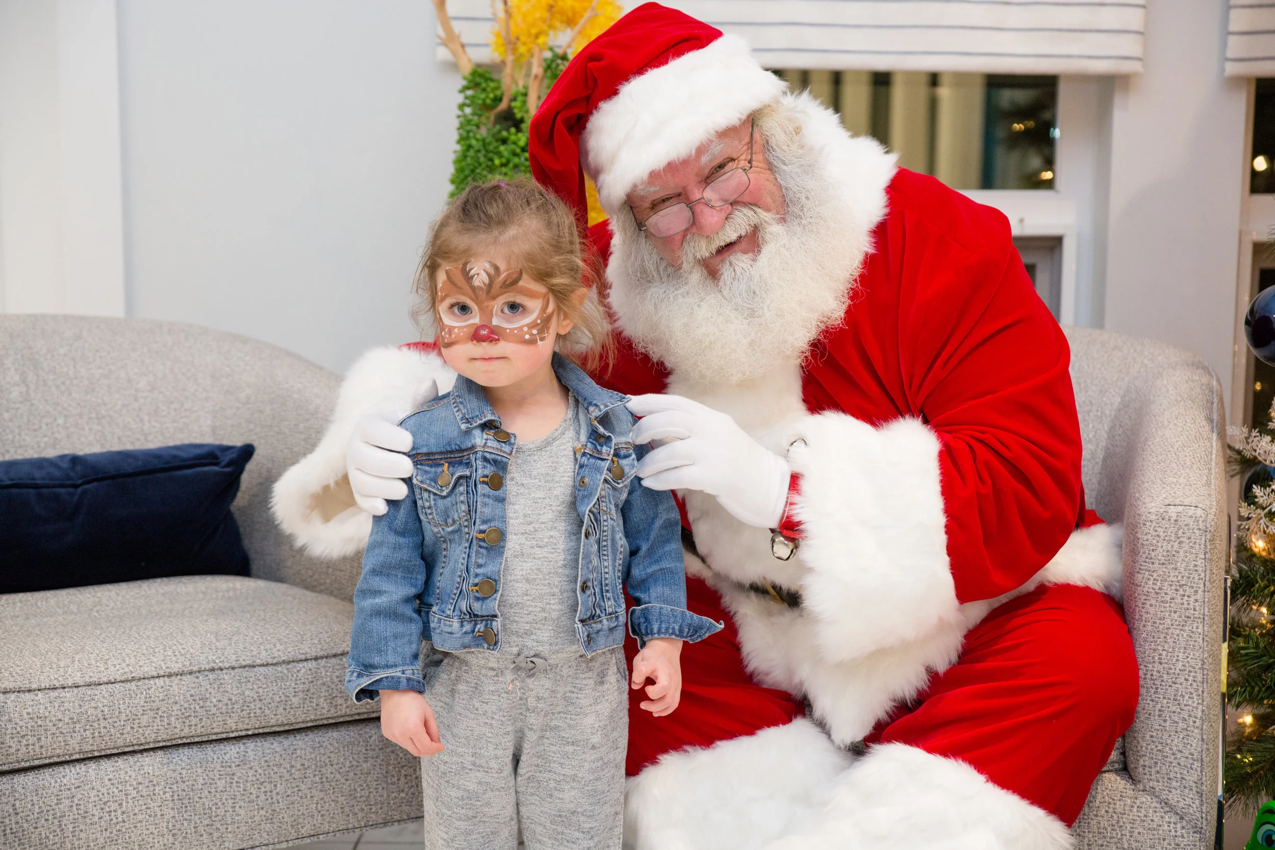 Thoughtful Thursday Toy Drive 2018-38.jpg