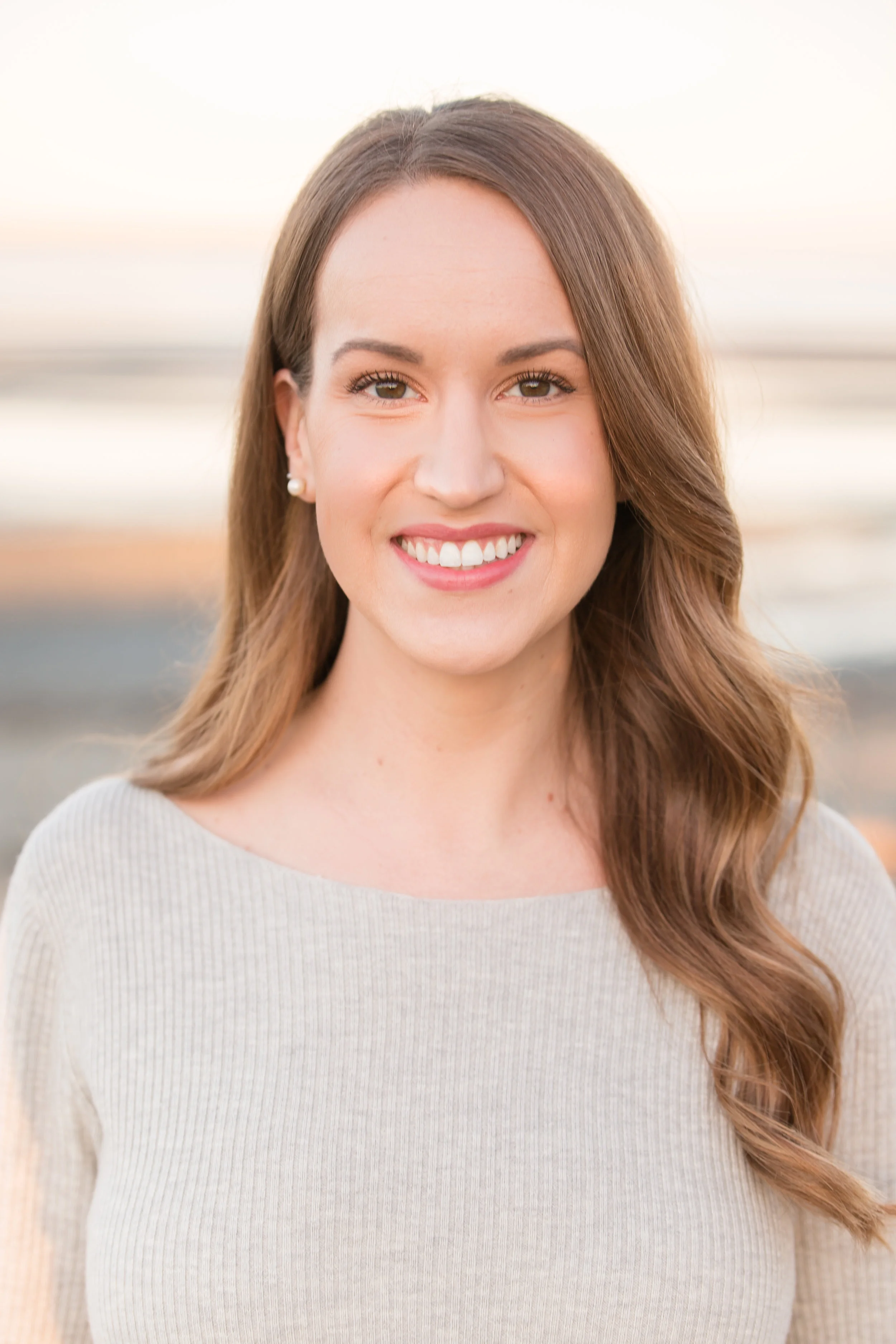 Anna Headshots-3.jpg