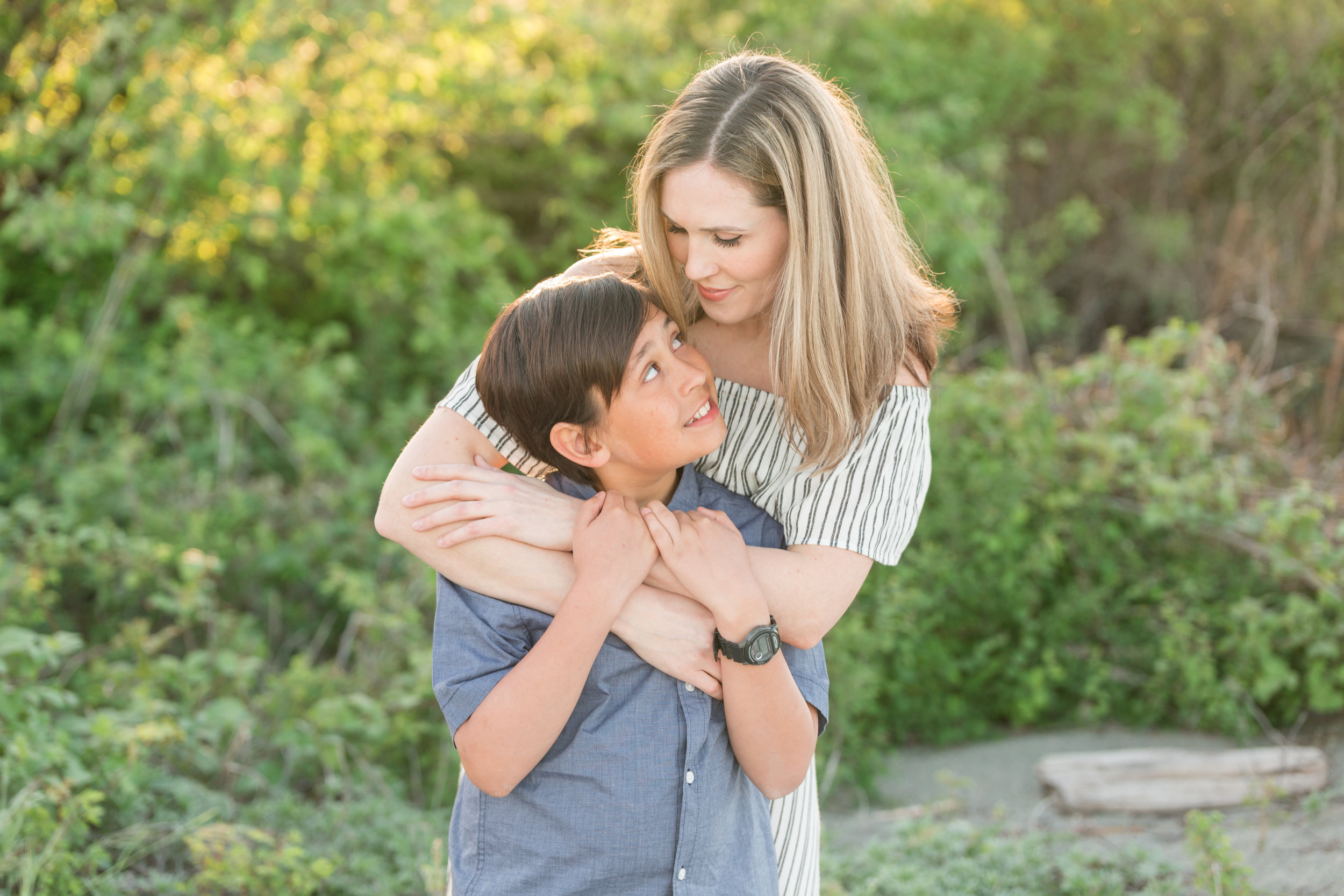 Centennial Beach Motherhood Sessions-35.jpg