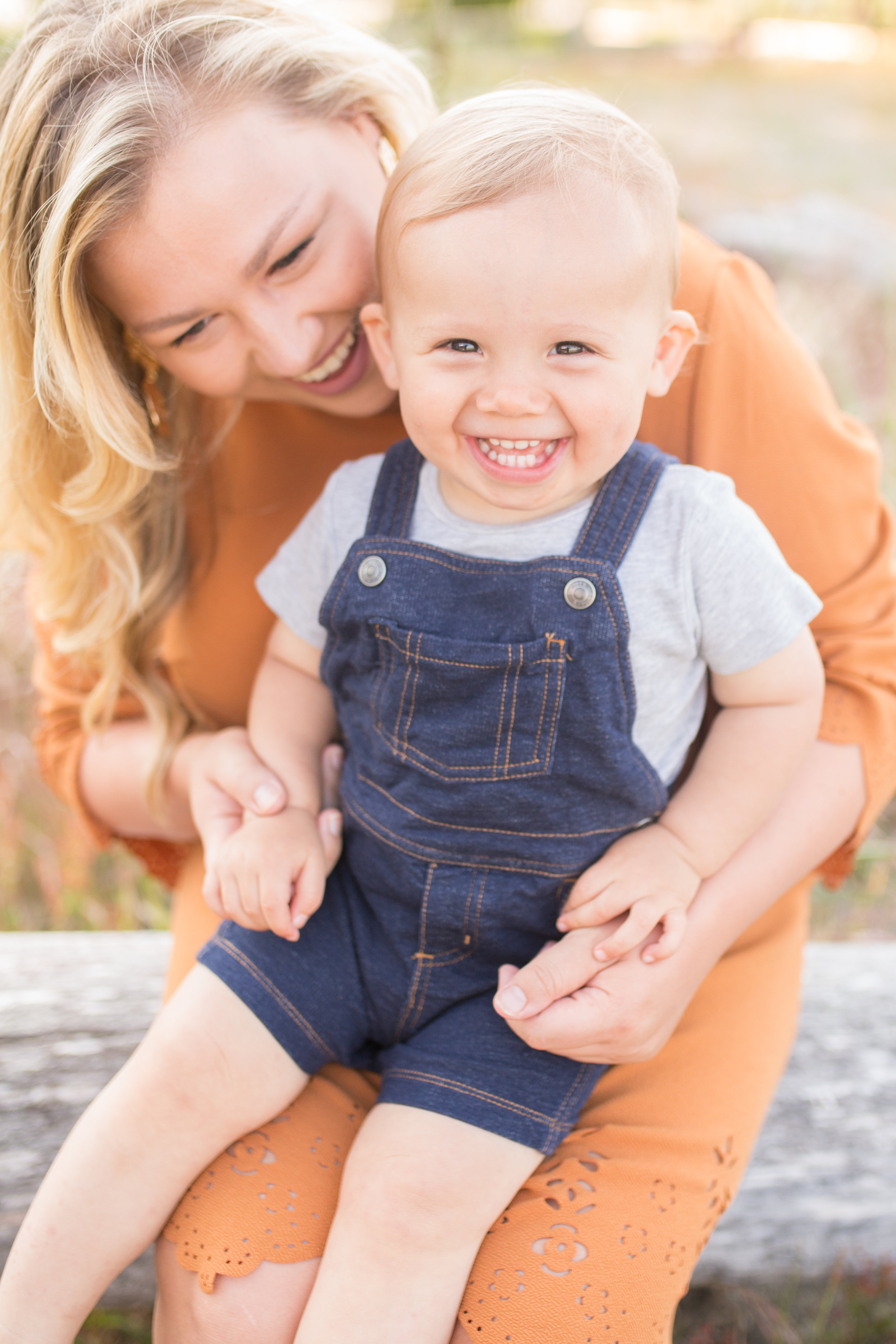 Centennial Beach Family Photos-1.jpg