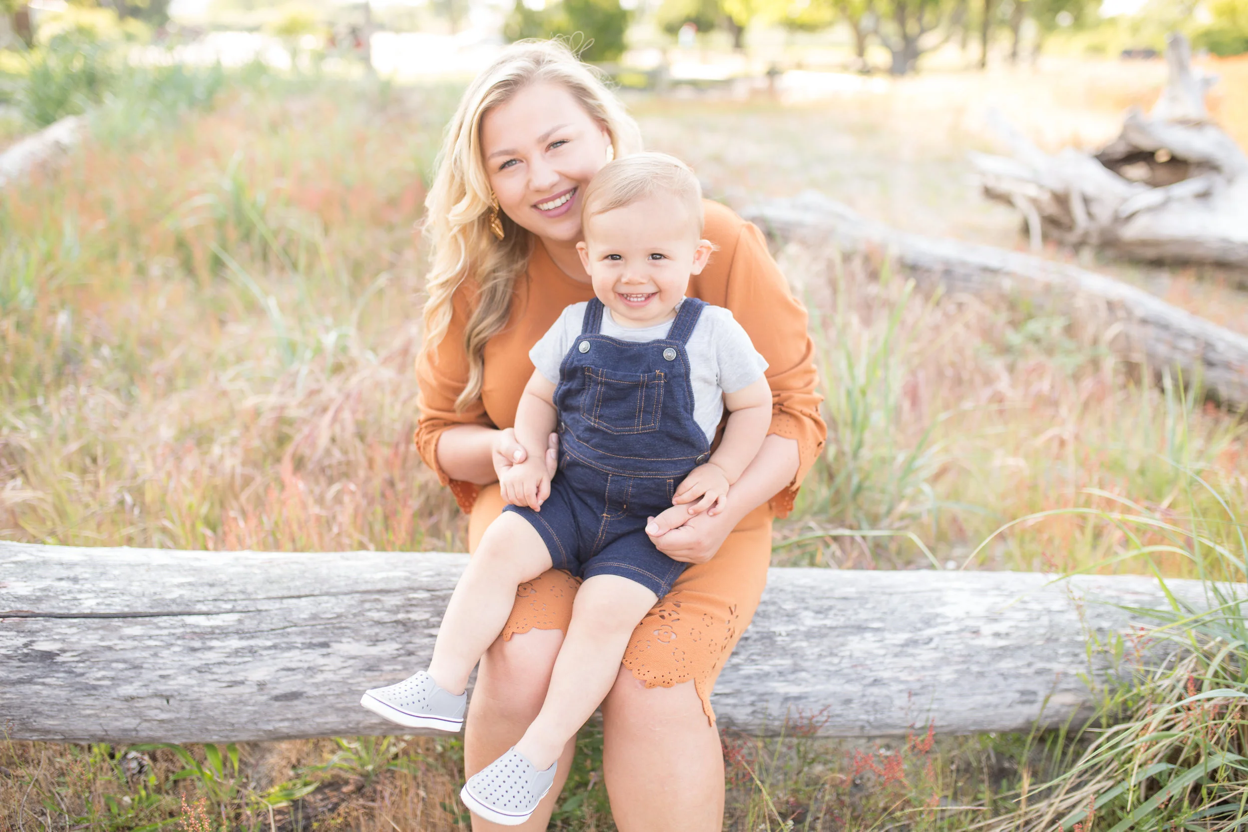 Centennial Beach Family Photos-2.jpg