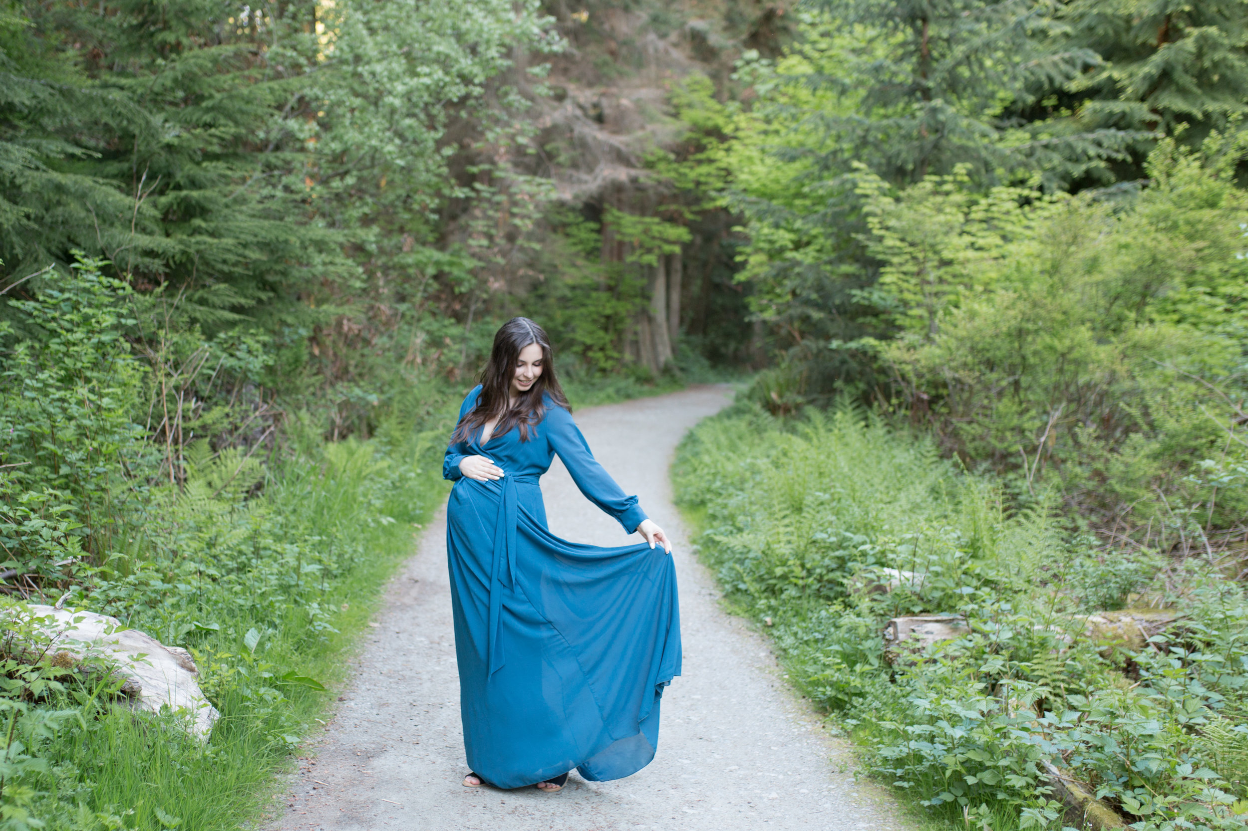 Stanly Park Maternity Pictures-48.jpg