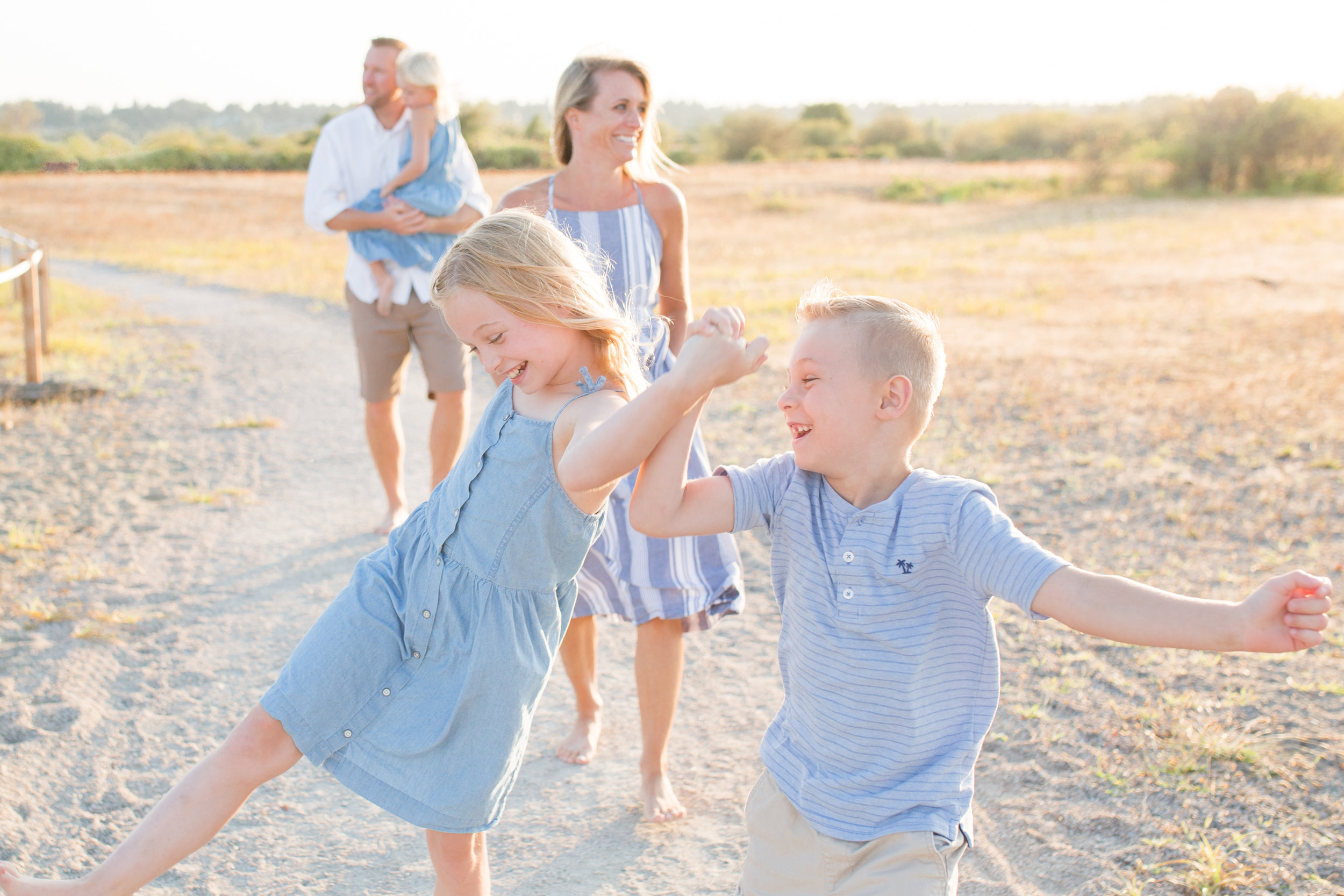 Centennial Beach Family Photos 2019-23.jpg