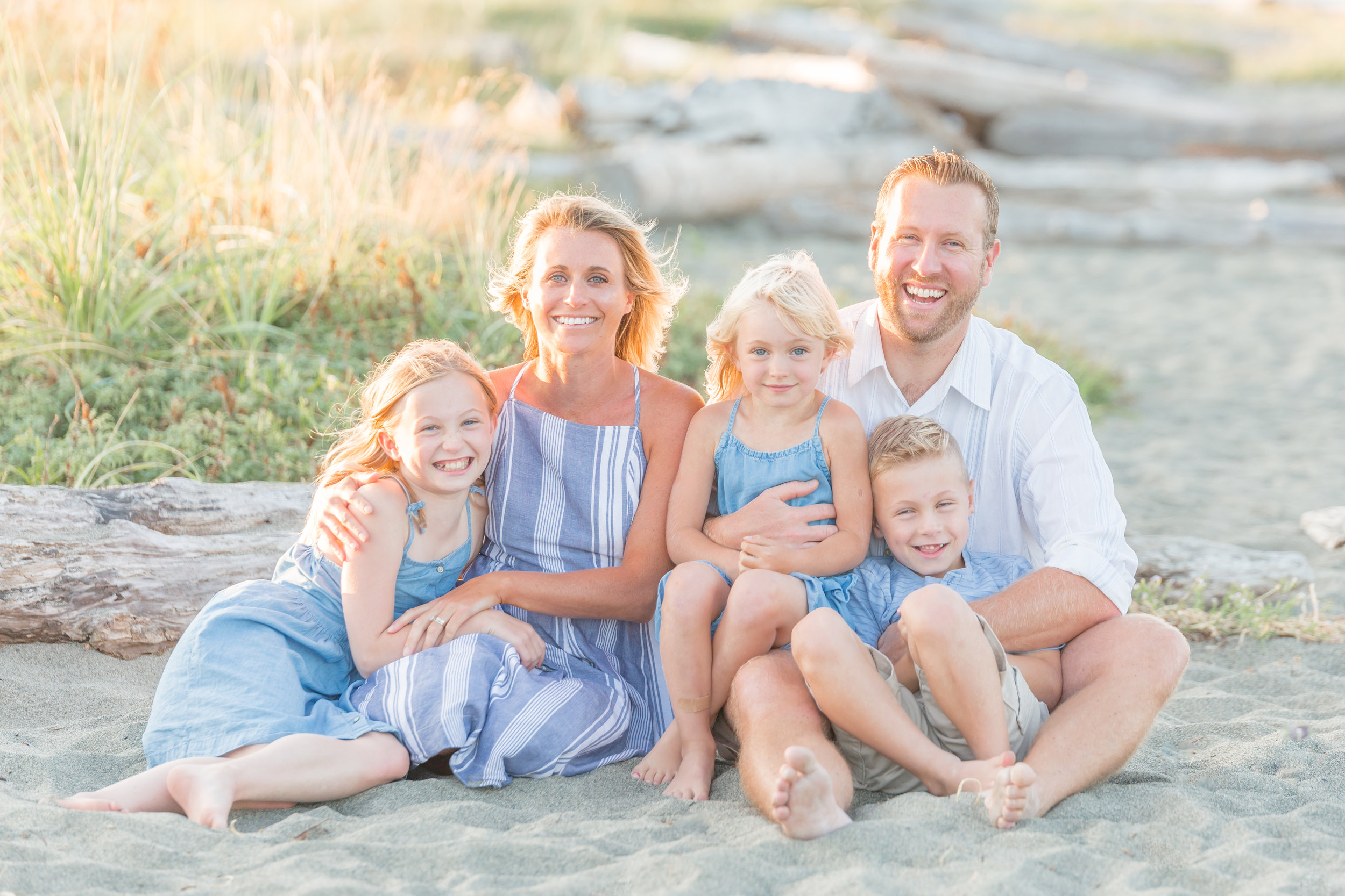 Centennial Beach Family Photos 2019-25.jpg