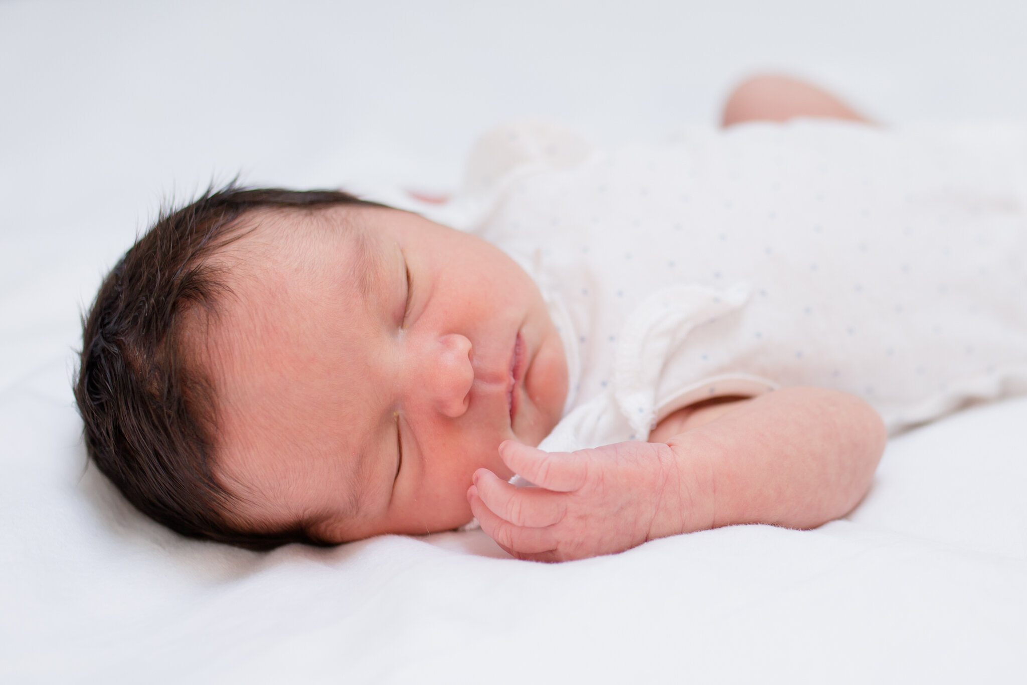 Newborn Photos-34.jpg