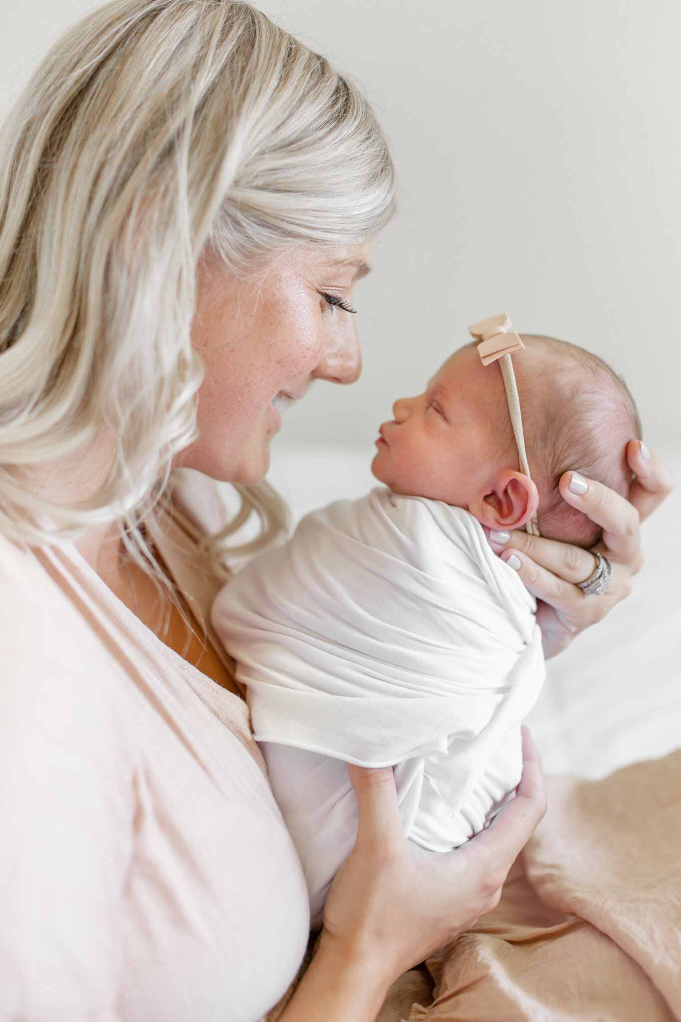 Tsawwassen Newborn Photos-13.jpg