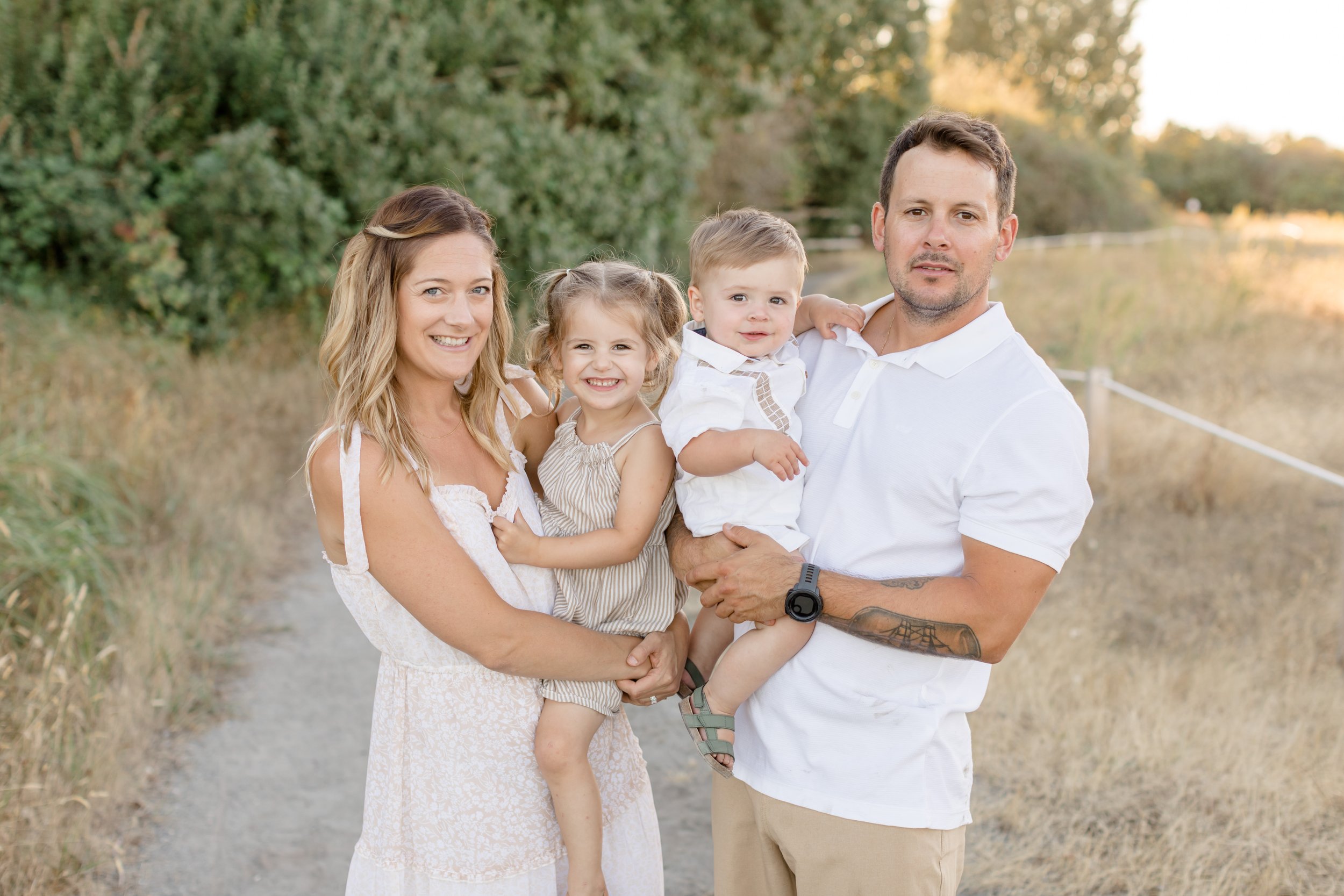 Centennial Beach Family Photos - Tsawwassen-8.jpg