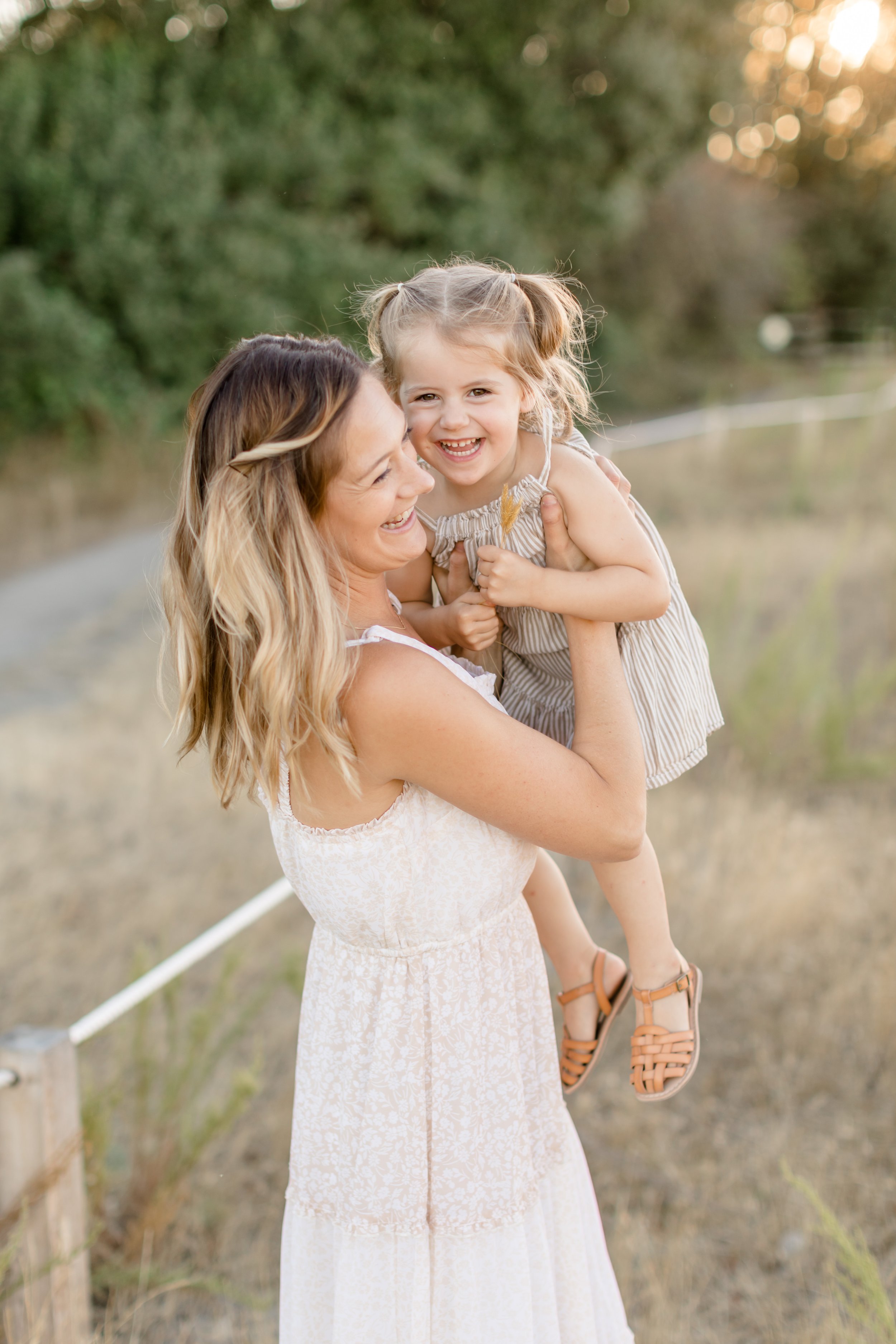 Centennial Beach Family Photos - Tsawwassen-16.jpg