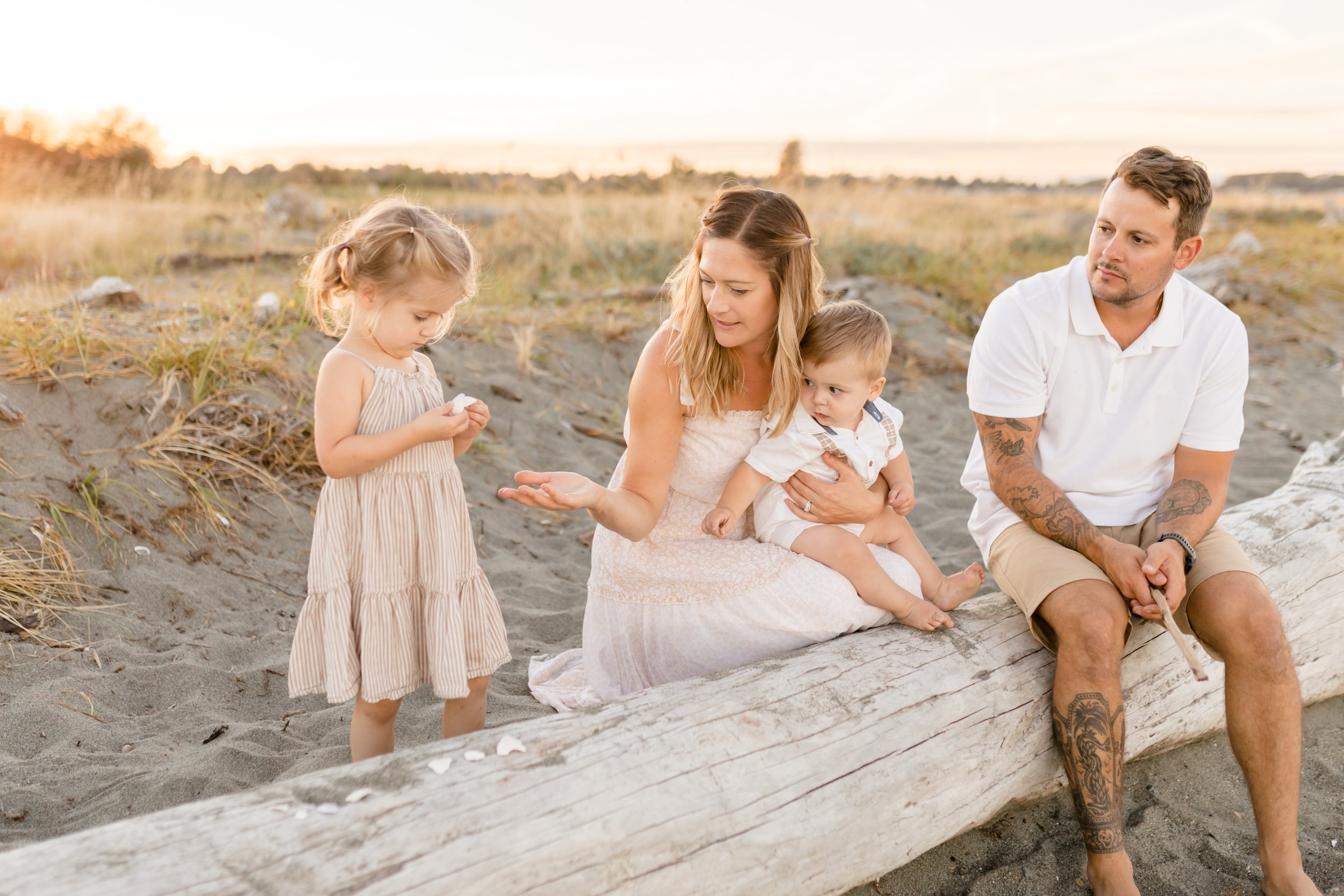 Centennial Beach Family Photos - Tsawwassen-24.jpg