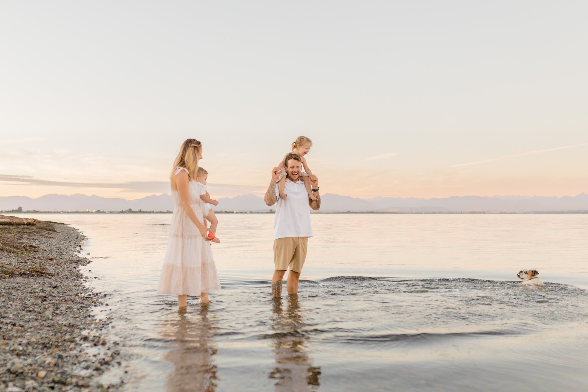 Centennial Beach Family Photos - Tsawwassen-26.jpg