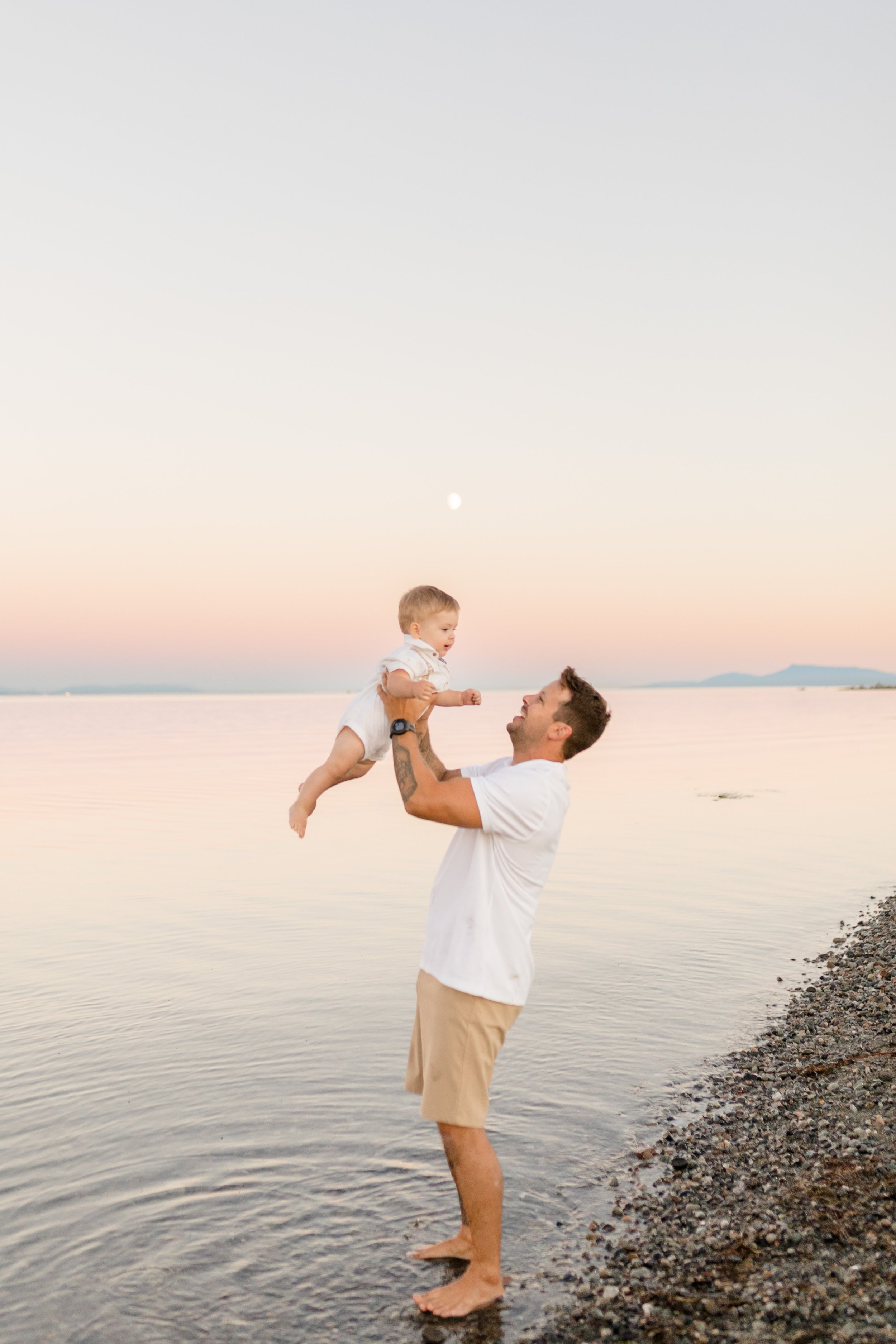 Centennial Beach Family Photos - Tsawwassen-31.jpg