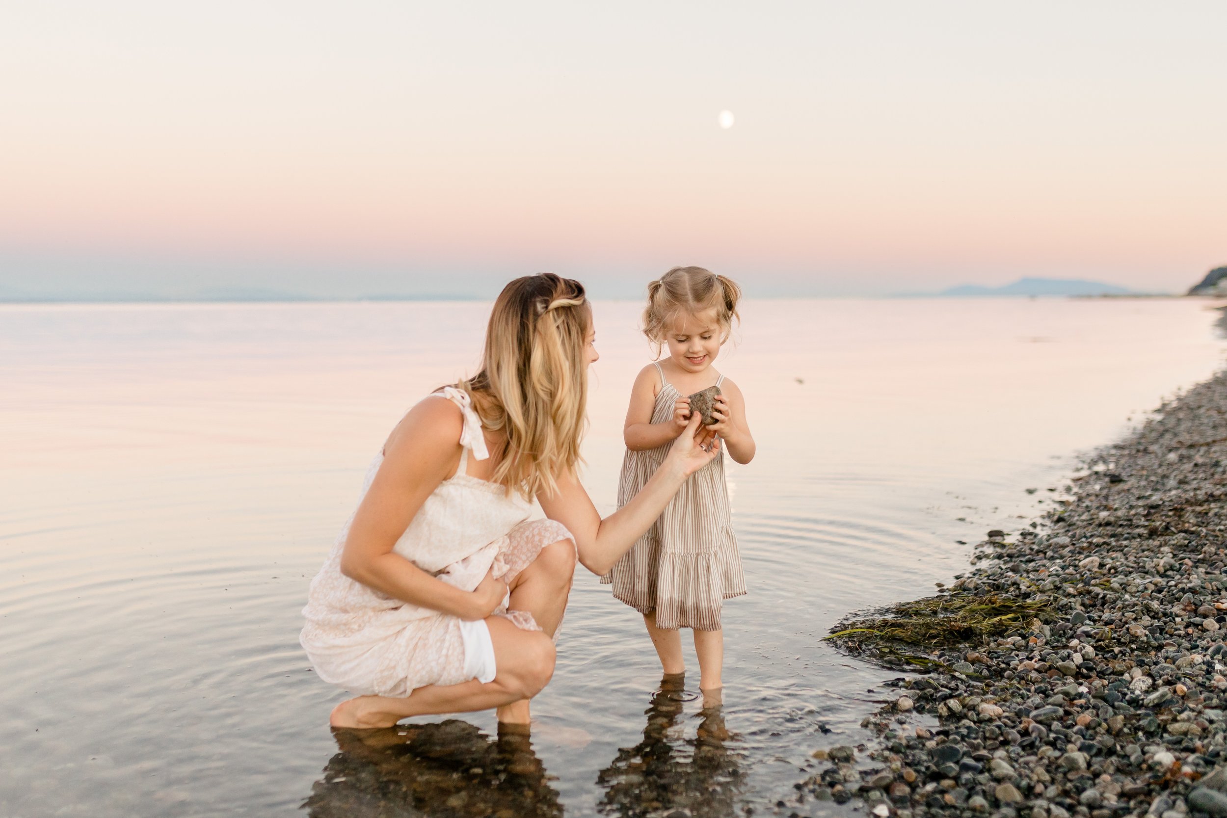 Centennial Beach Family Photos - Tsawwassen-33.jpg