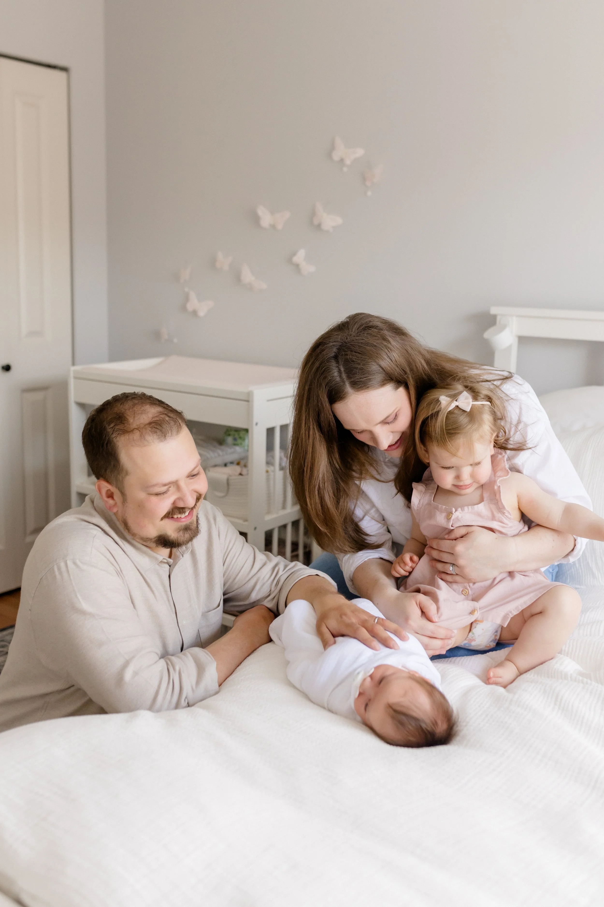 Vancouver Newborn Photos-9.jpg