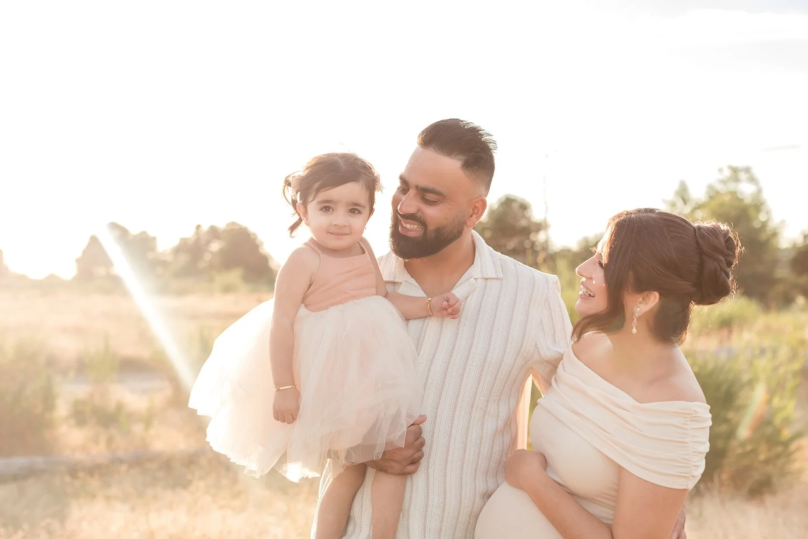 Maternity Photos 2025-12.jpg