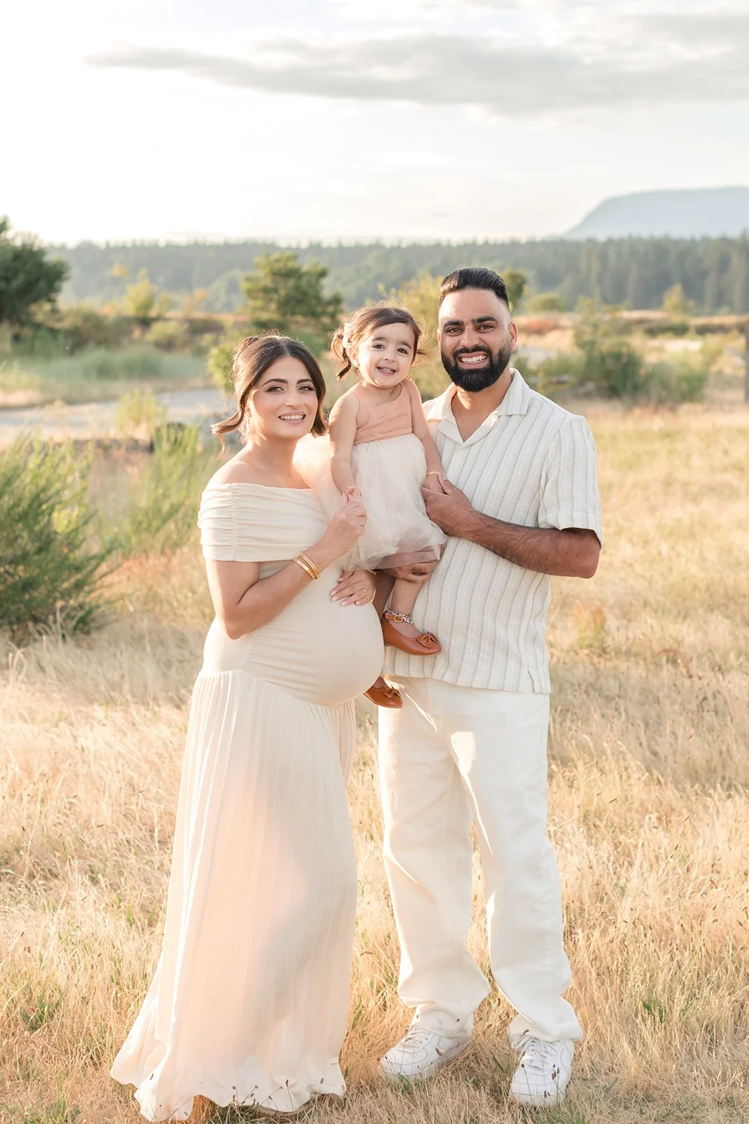 Maternity Photos 2025-15.jpg