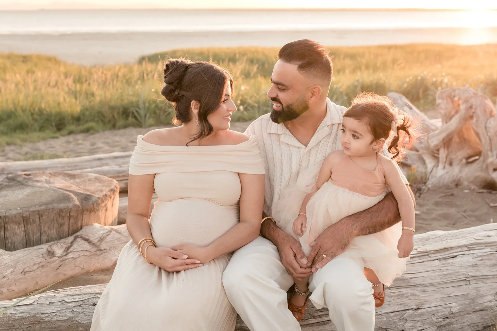 Maternity Photos 2025-76.jpg