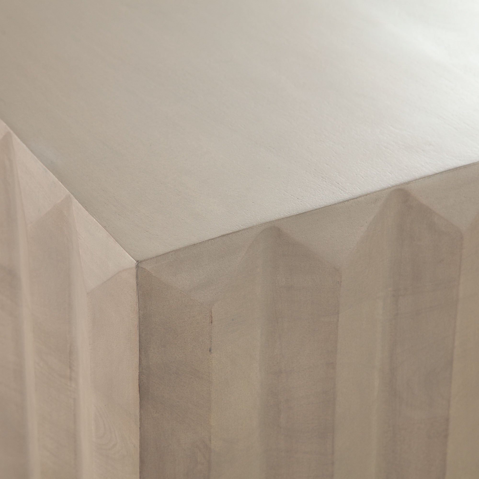 madera coffee table 10.jpg