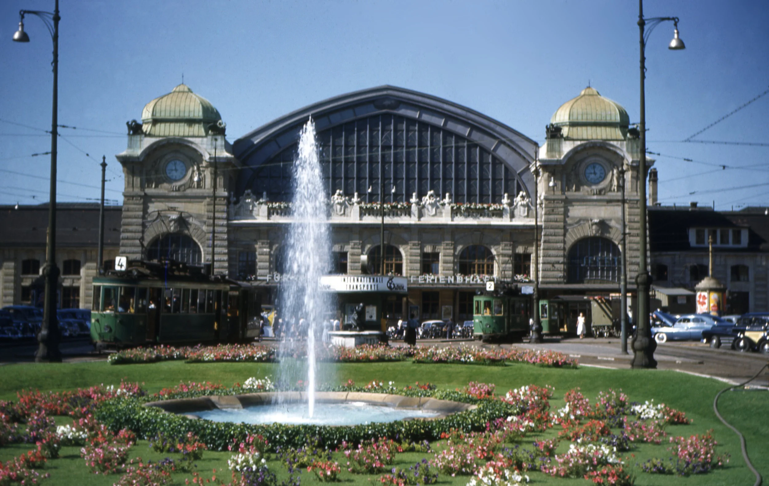 Basel_Train_Station.jpg