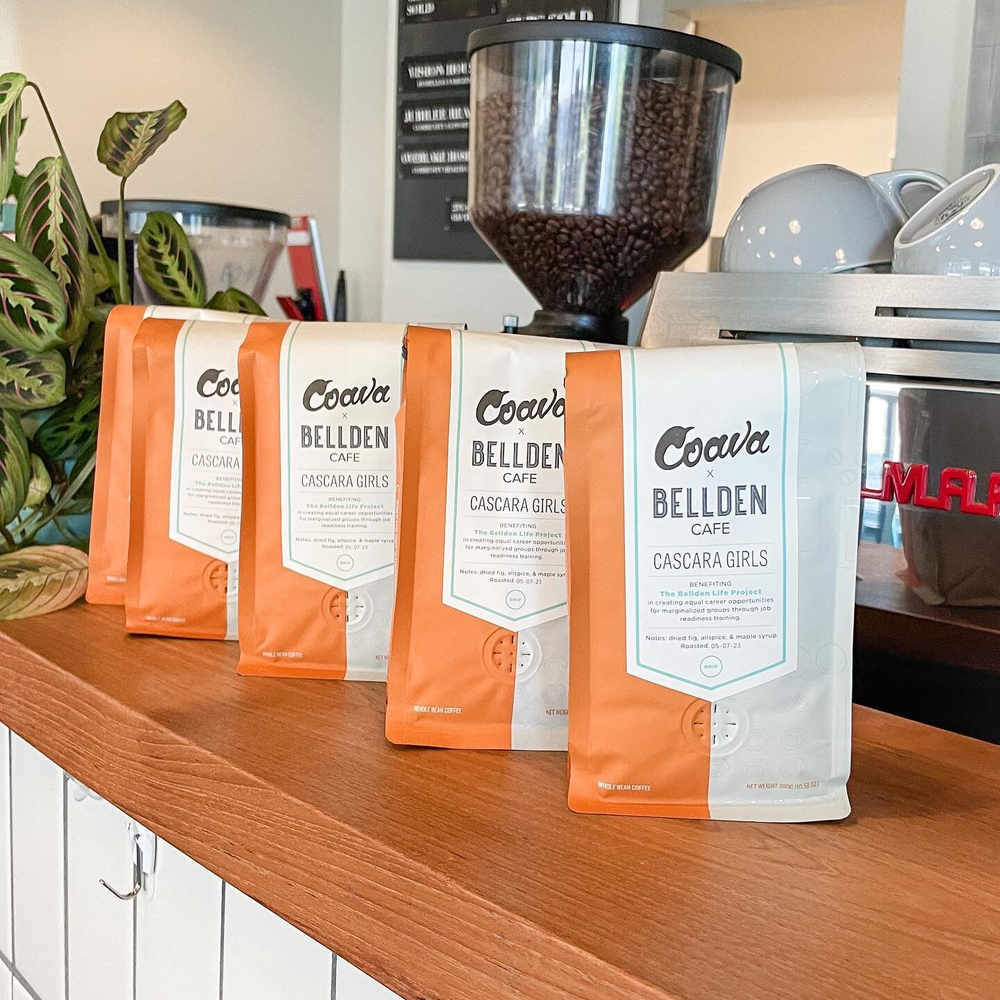 We love love everything about this collaboration with @coavacoffee !! 

100% of the proceed benefits marginalized group who are looking for long term career opportunities! Order now!! 

.
.
.
#teambellden #belldencafe #togetherwearestronger ##sociale