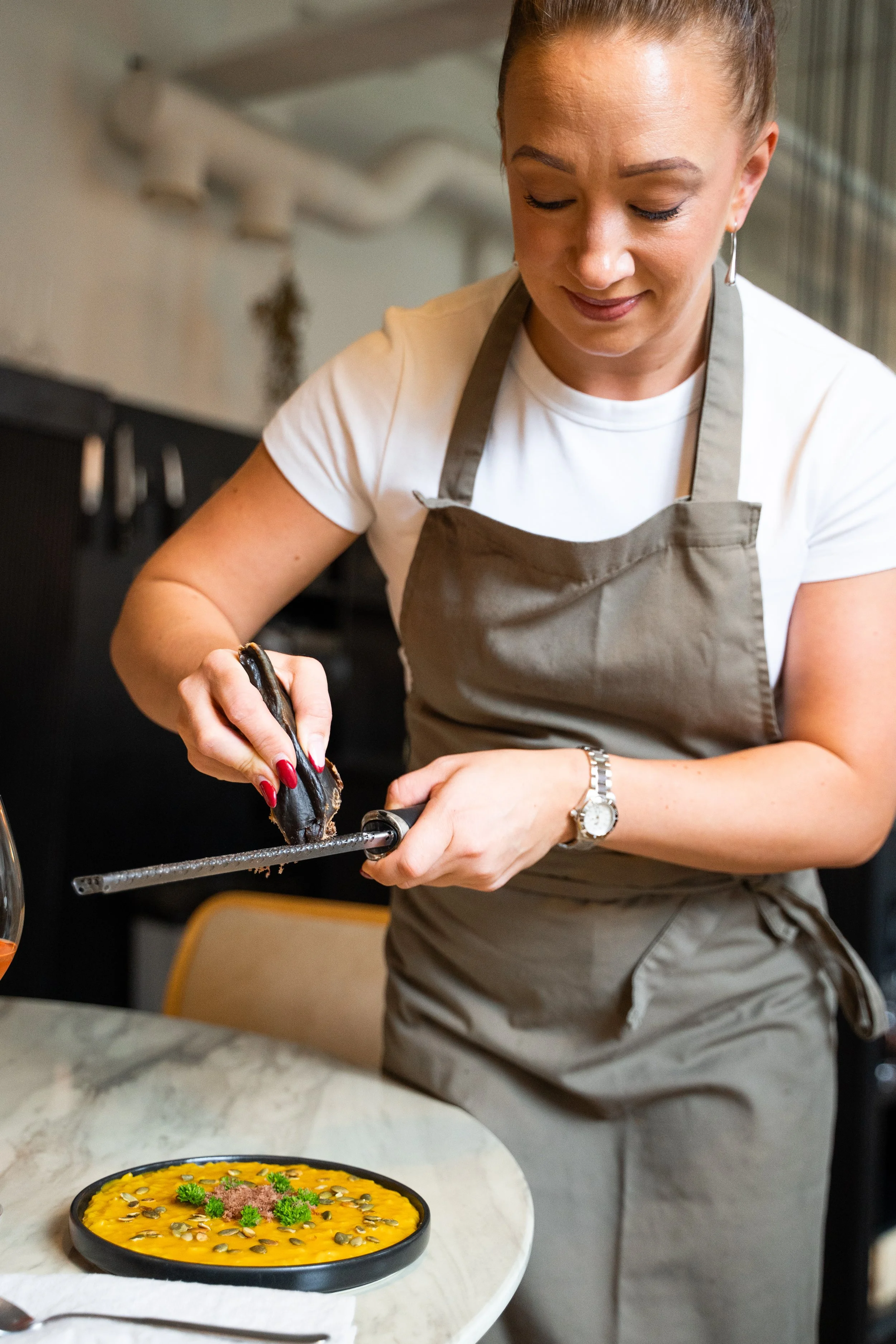 Winebar_Kurkela_@rosaruuskanen (38).jpg