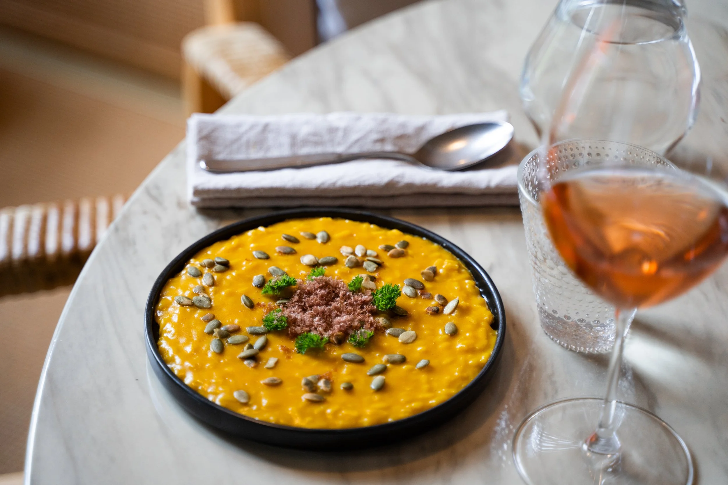 Winebar_Kurkela_@rosaruuskanen (52).jpg