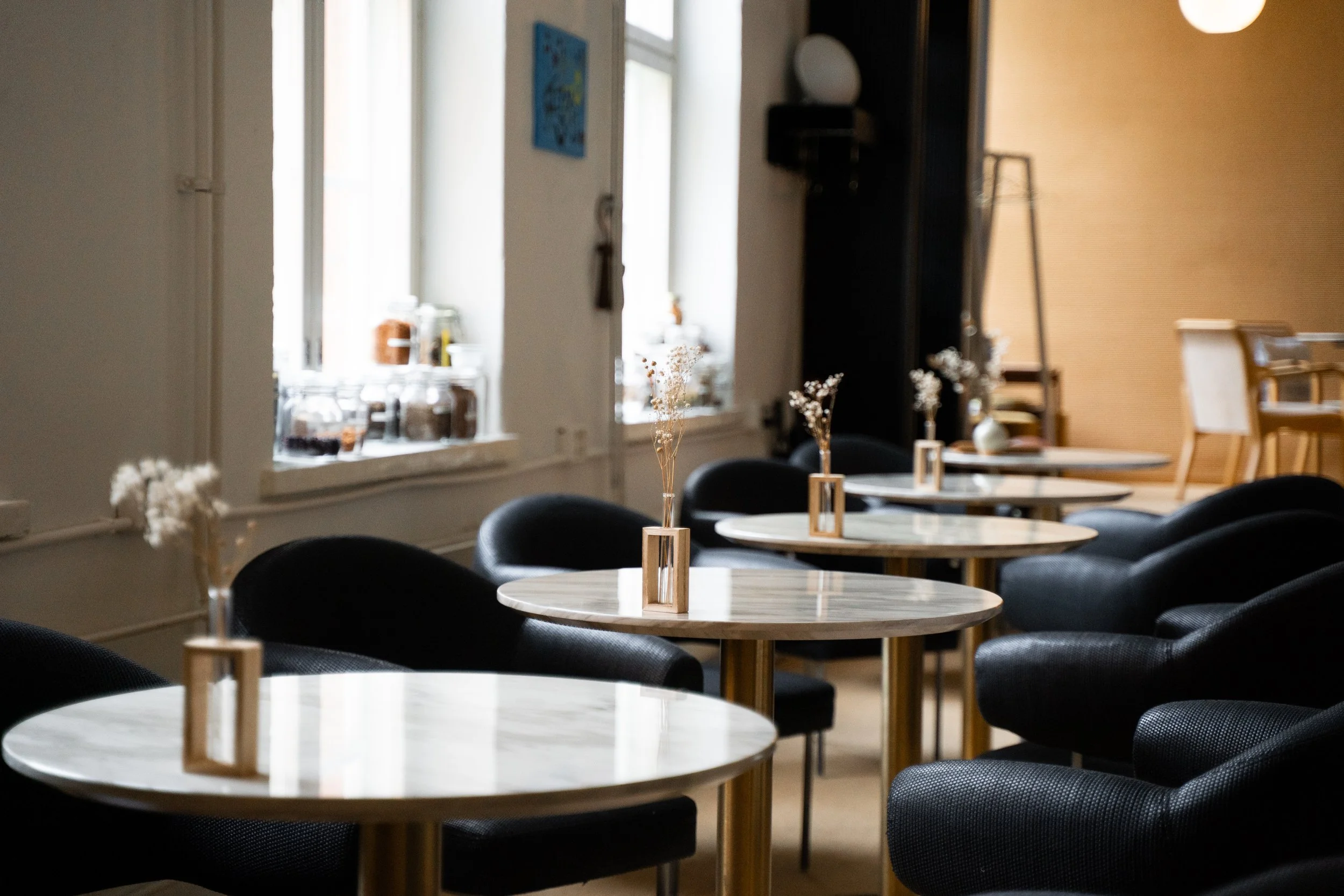 Winebar_Kurkela_@rosaruuskanen (7).jpg