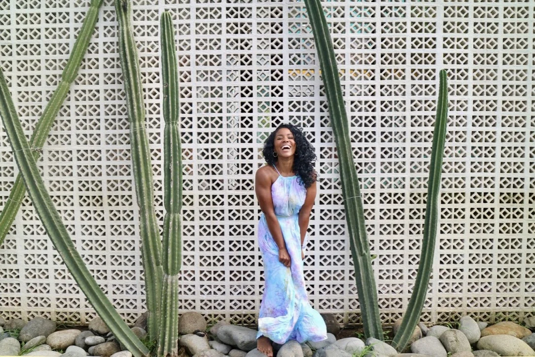 This dress cost 10 USD!