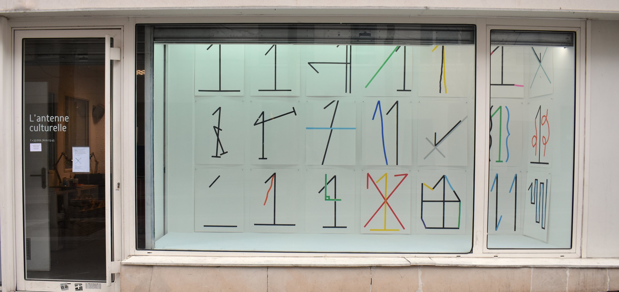 MICHEL DECTOR - La vie ça dure deux jours, La vitrine, FRAC Ile-de-France