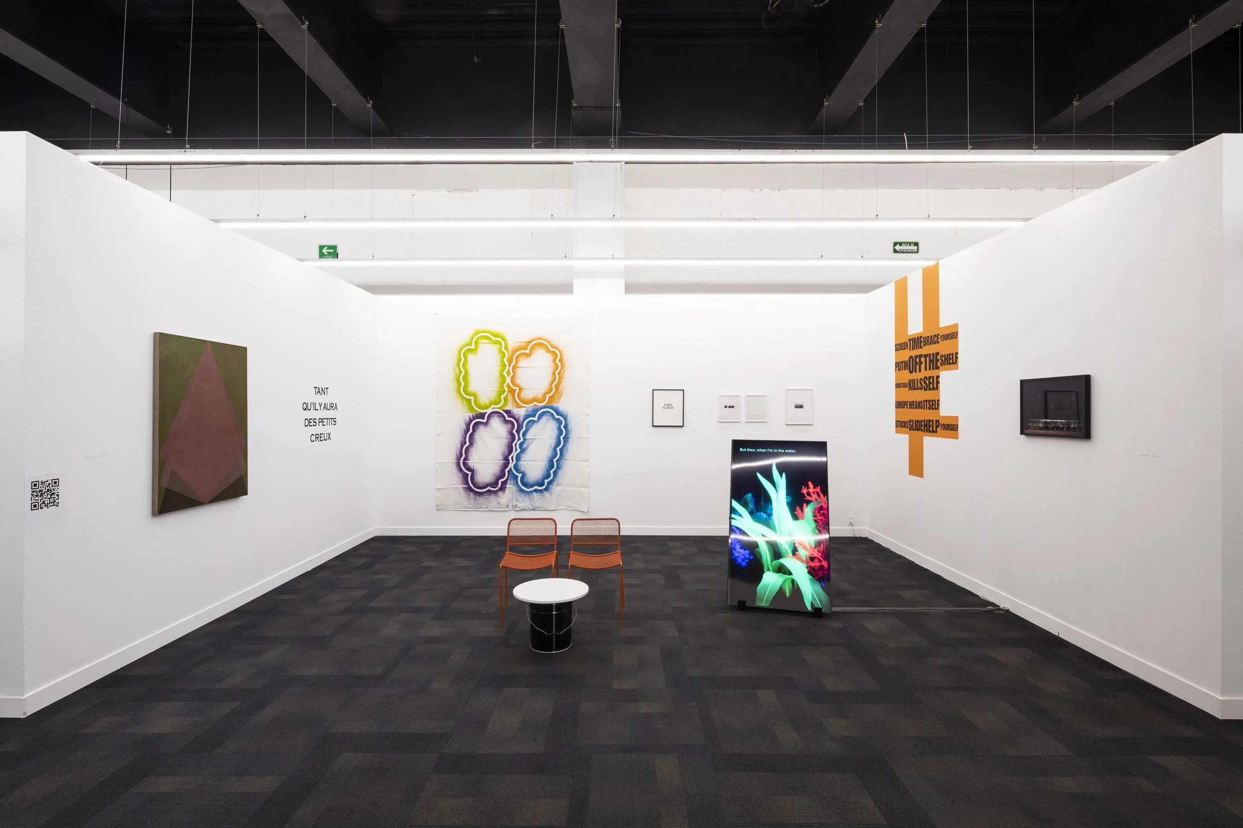 Galerie Laurent Godin01_Material_PhotoAHolmes.jpg