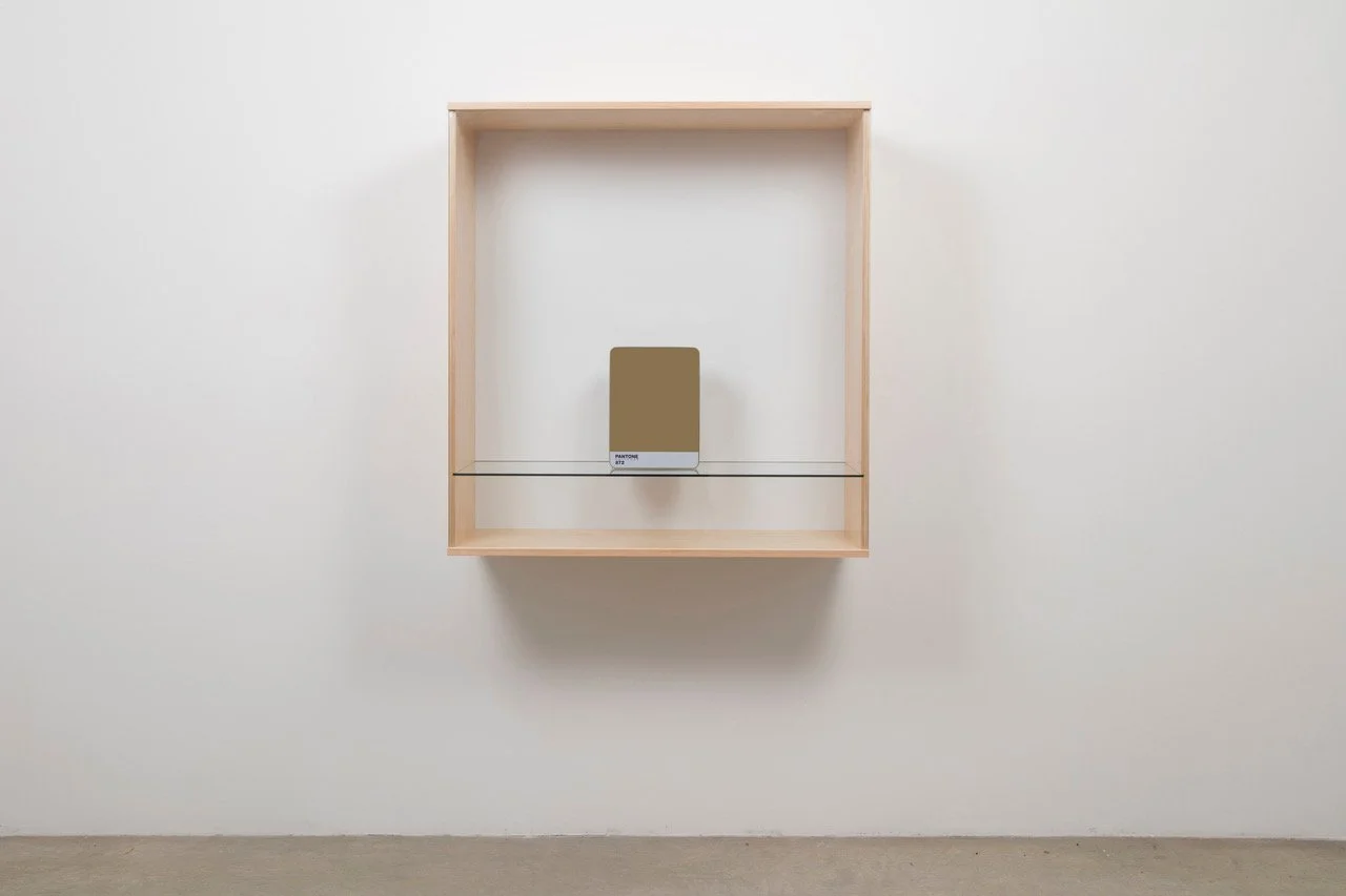 HAIM STEINBACH - Chambres d’Amis, S.M.A.K, Gand, Belgique