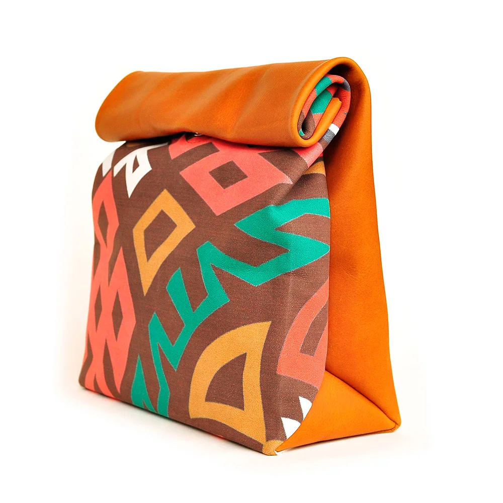 paper-bag-rouge-1-coralie-prevert-nasongo_1000x1000.jpg