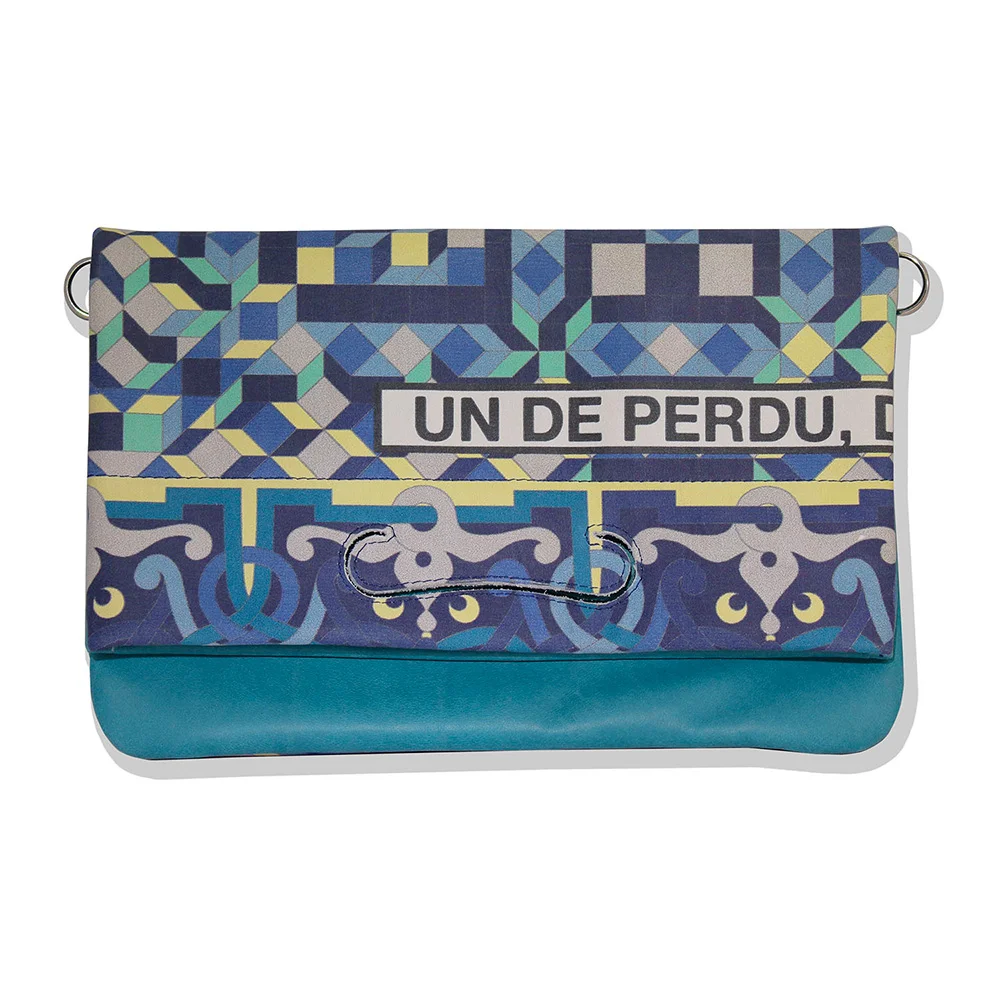 clutch_turquoise_collab_coralie_prevert_nasongo_devant-1_1000x1000.jpg