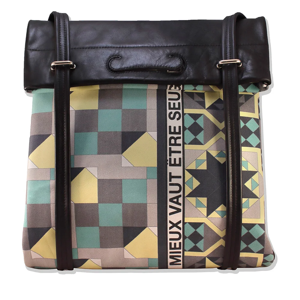sac-à-dos-cuir-noir-collab-nasongo-coralie-prevert-1_1000x1000.jpg
